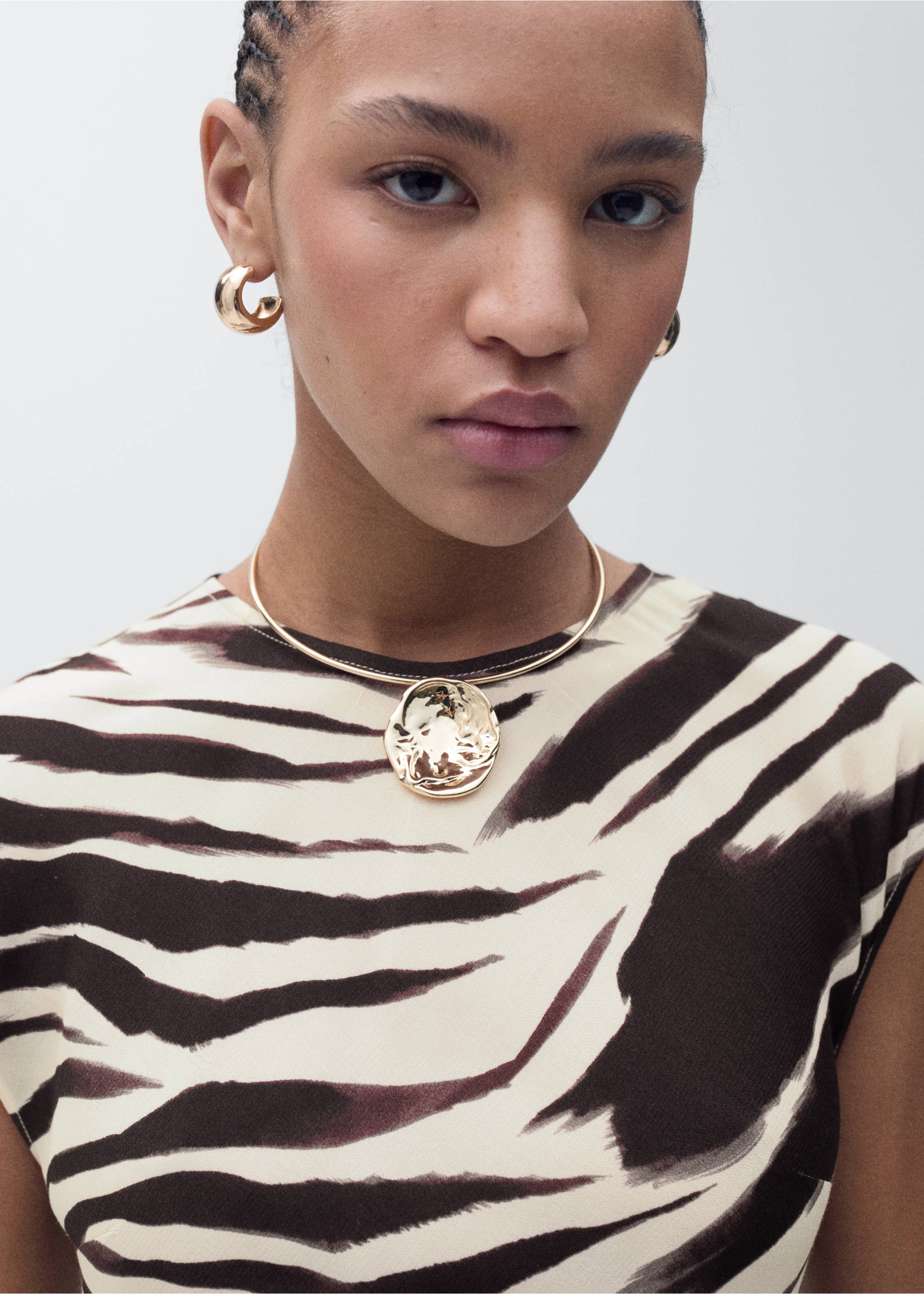 Zebra-print midi-dress - Details of the article 1, Ecru. Ref: 87025767-00.