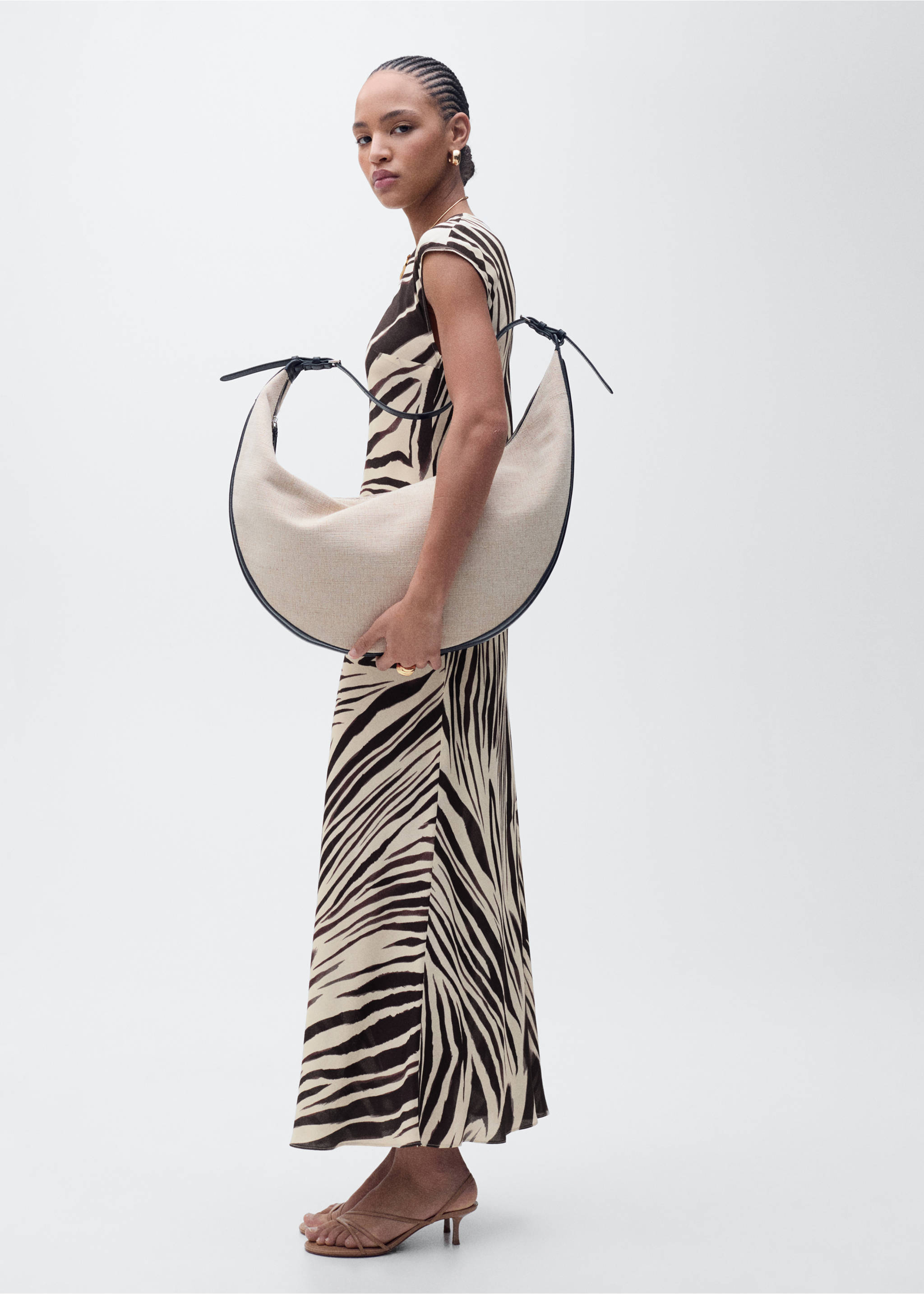 Zebra-print midi-dress - Details of the article 2, Ecru. Ref: 87025767-00.