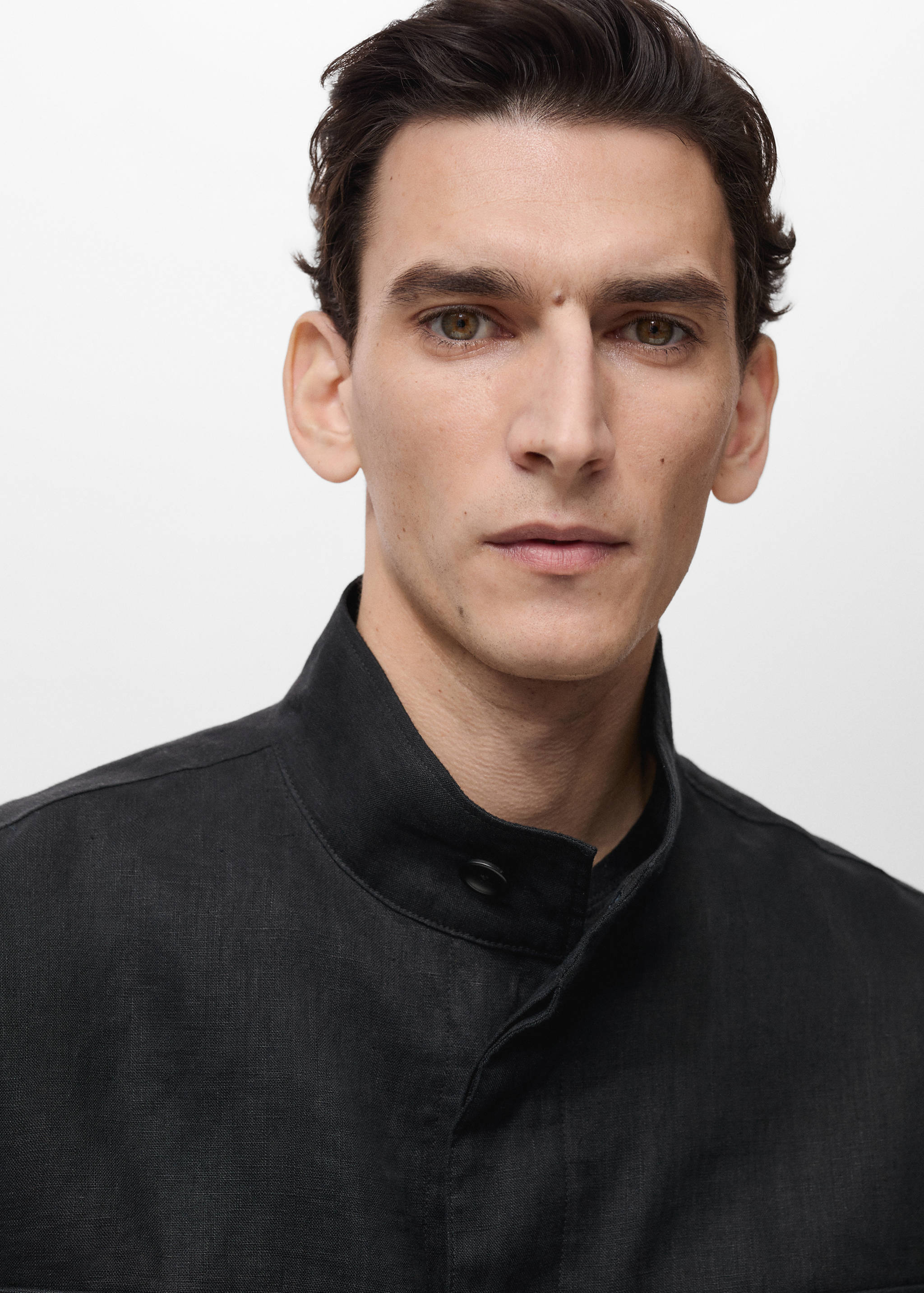 Jacke aus 100 % Leinen mit hohem Kragen - Detail des Artikels 1