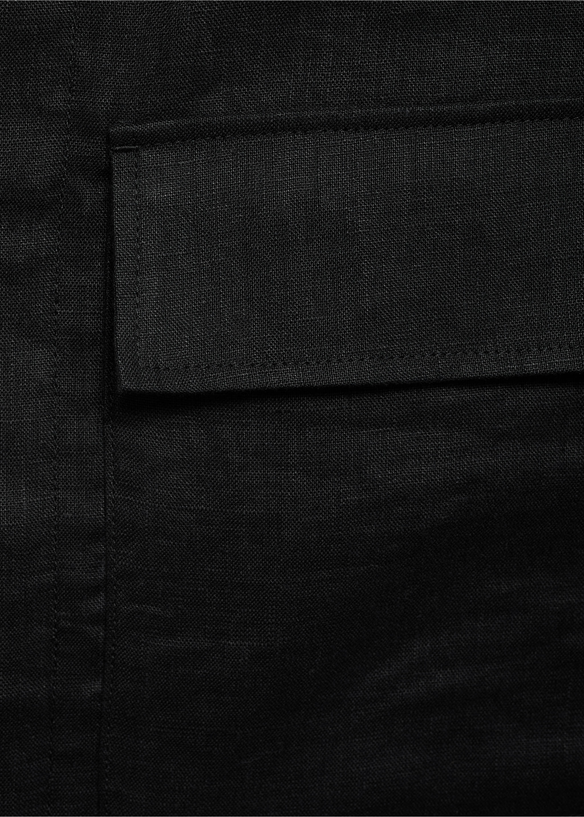 Jacke aus 100 % Leinen mit hohem Kragen - Detail des Artikels 0, Schwarz. Ref: 87025920-00.