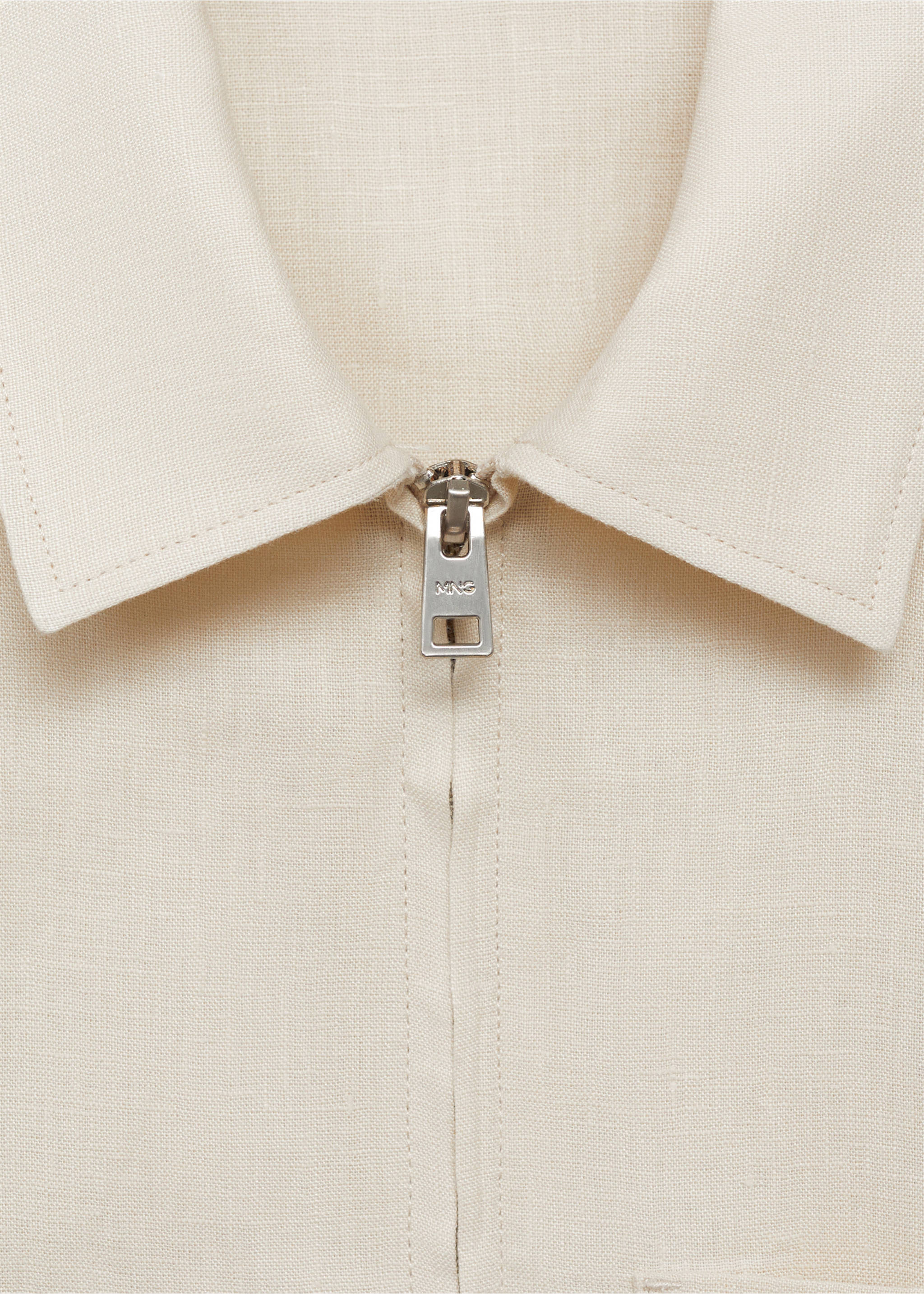 100% linen jacket with zip - Details of the article 8, Ivory White. Ref: 87025921-00.