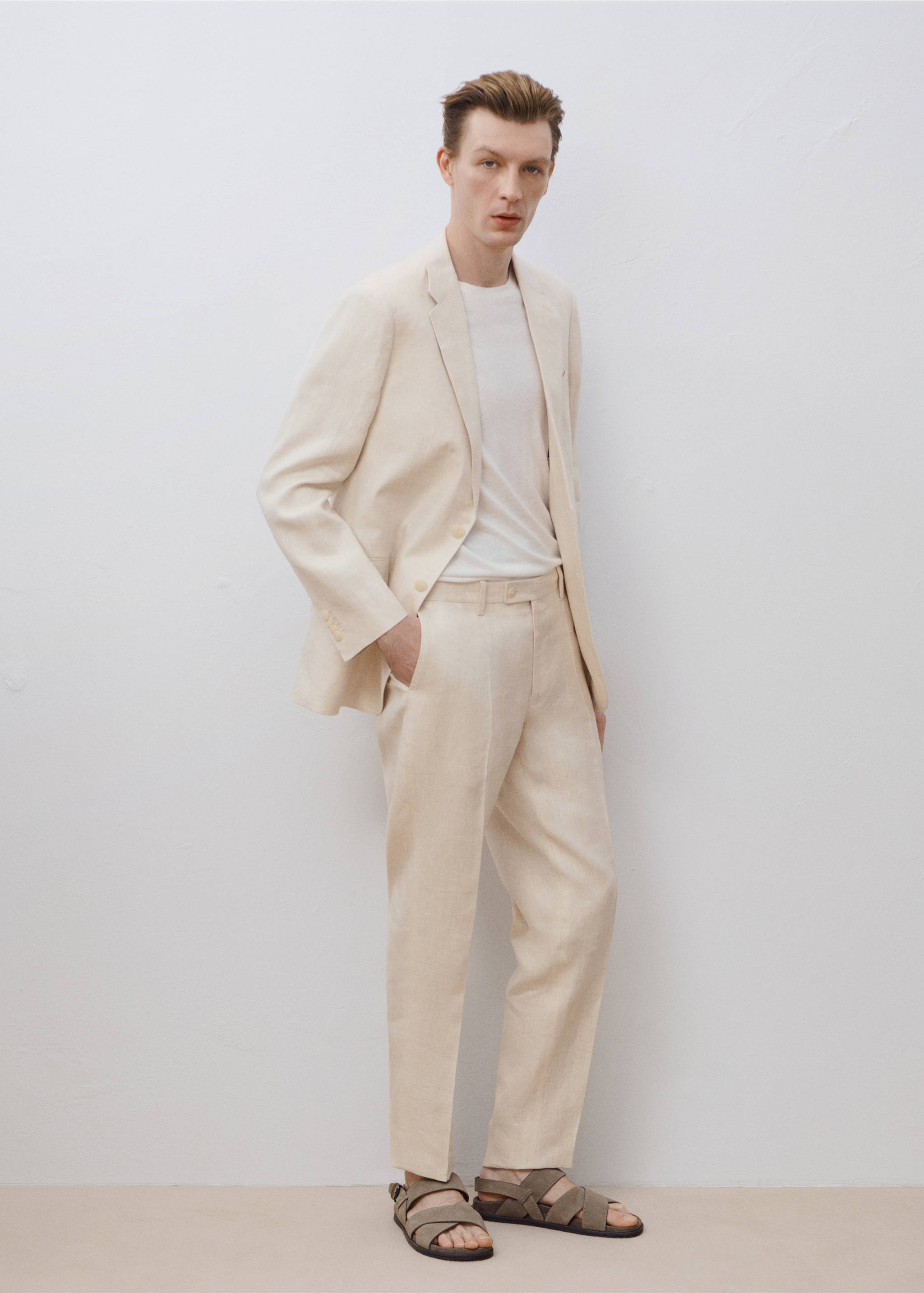 Amalfi 100% linen slim-fit suit trousers - Details of the article 9, Ecru. Ref: 87025925-00.