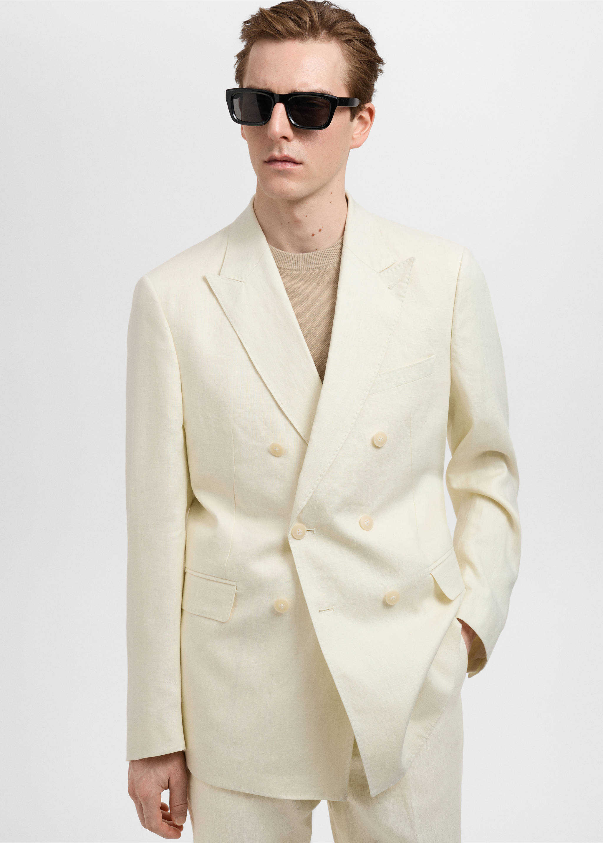 Amalfi 100% linen slim-fit double-breasted suit jacket - Details of the article 6