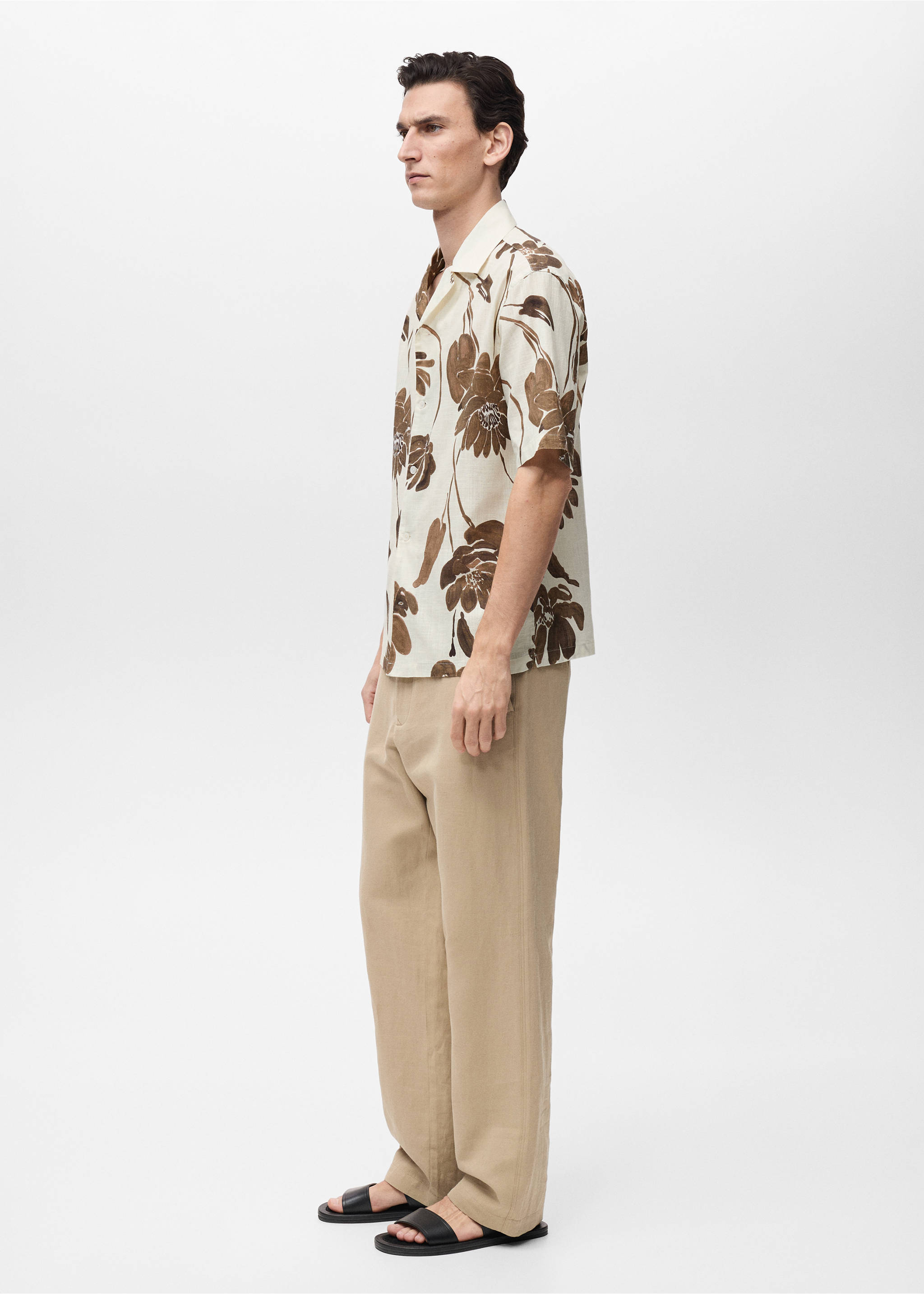 Floral-print shirt with bowling collar - Details of the article 2, Brown. Ref: 87025939-00.