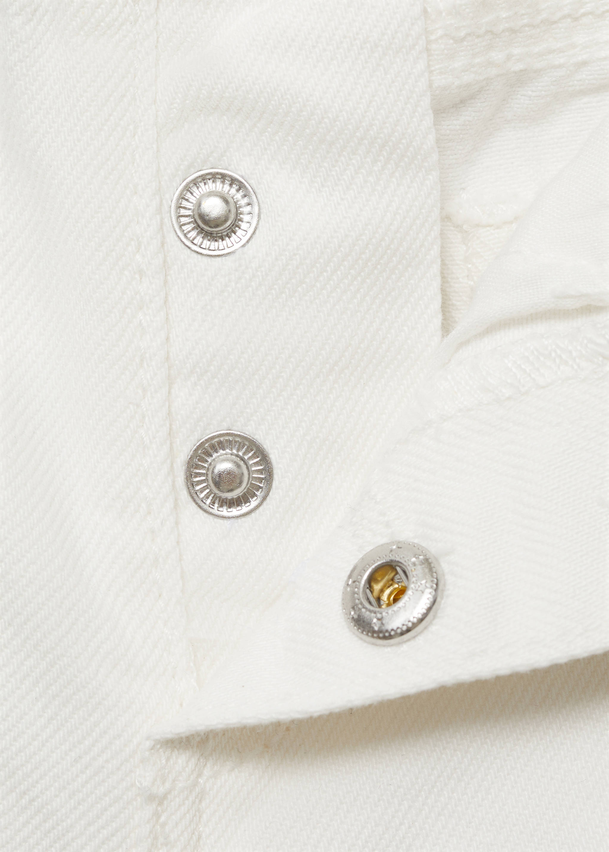 Denim shorts with belt - Details of the article 0