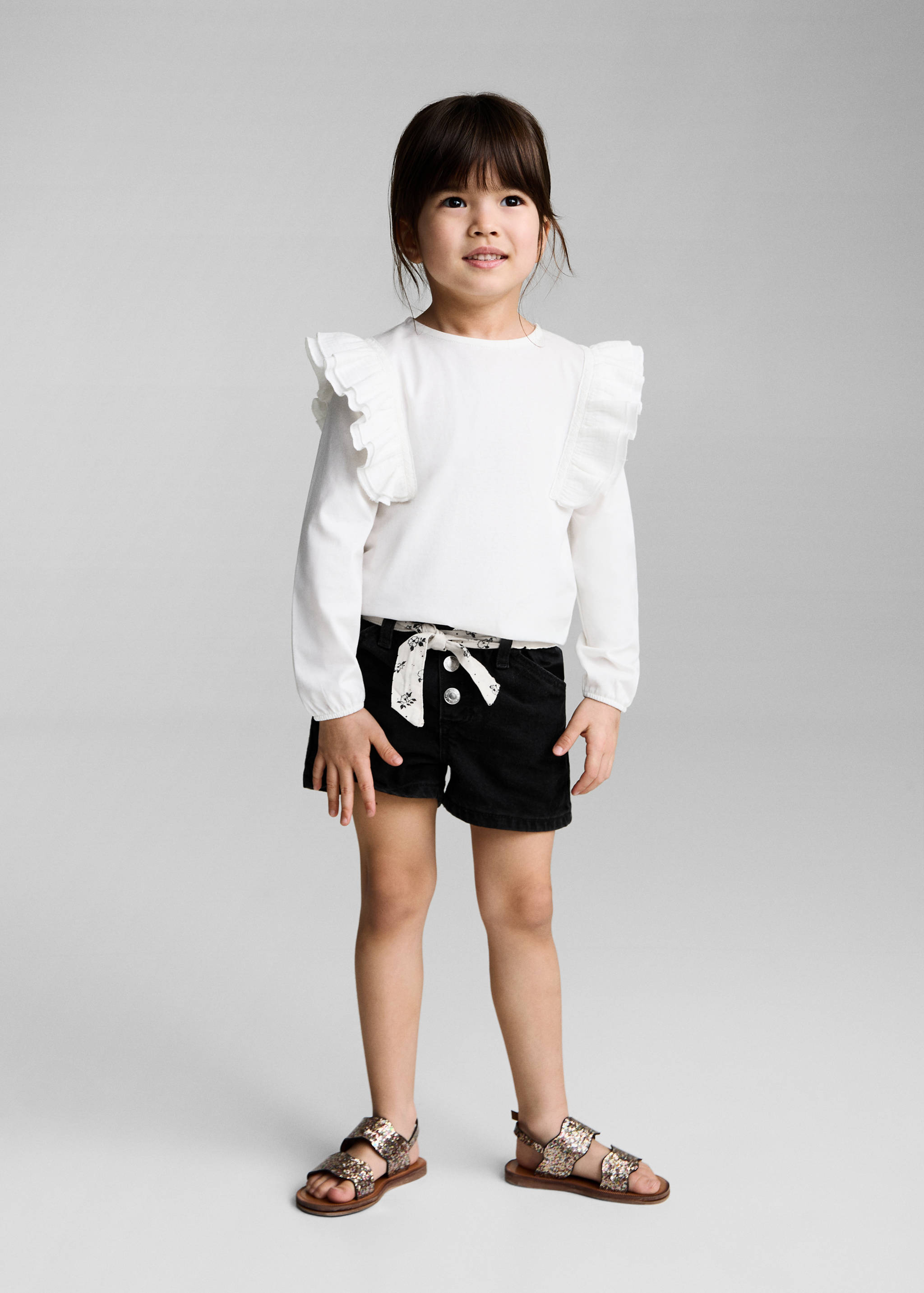 Denim shorts with belt - General plane