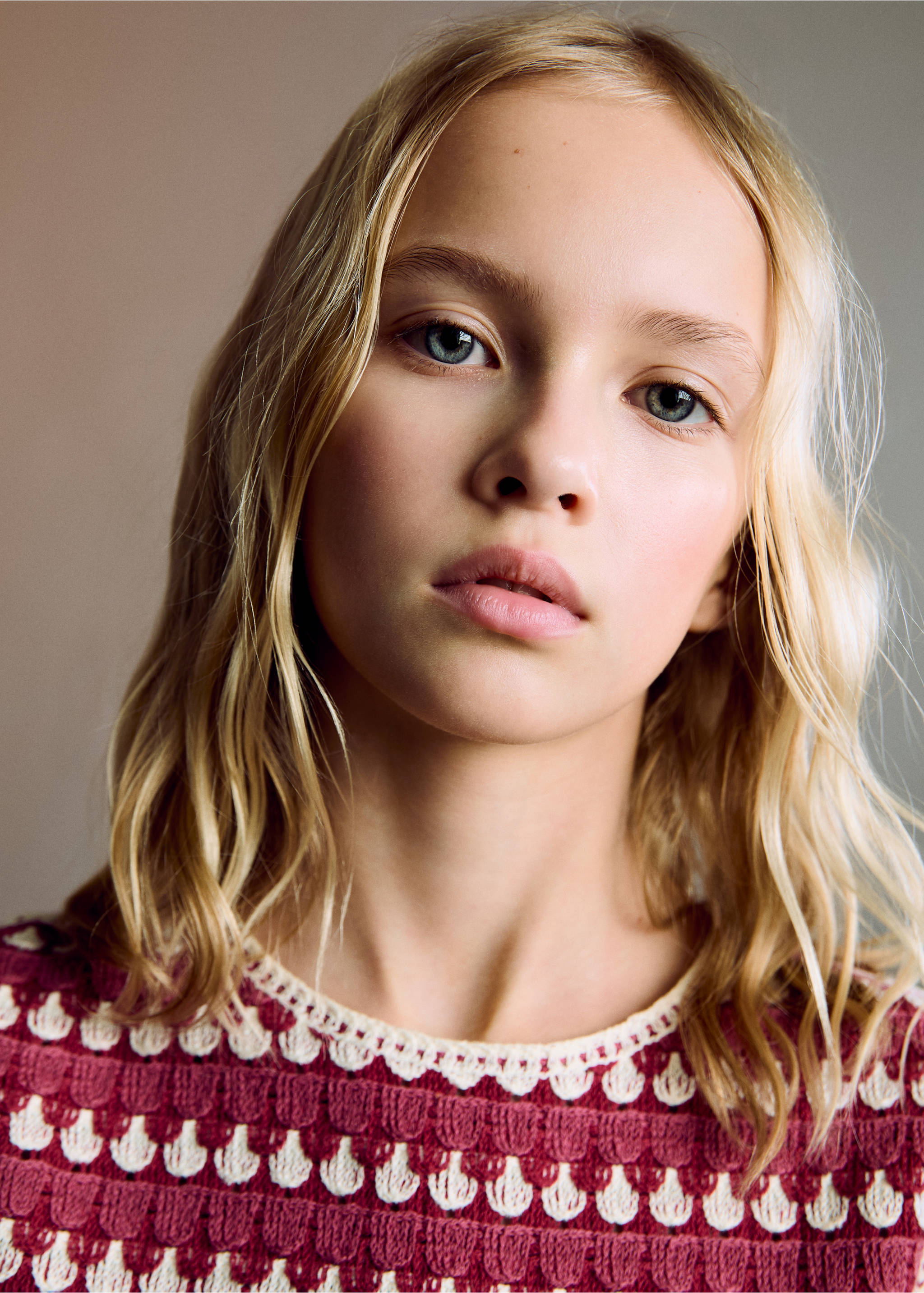 Crochet crop top - Details of the article 1, Strawberry. Ref: 87025981-00.