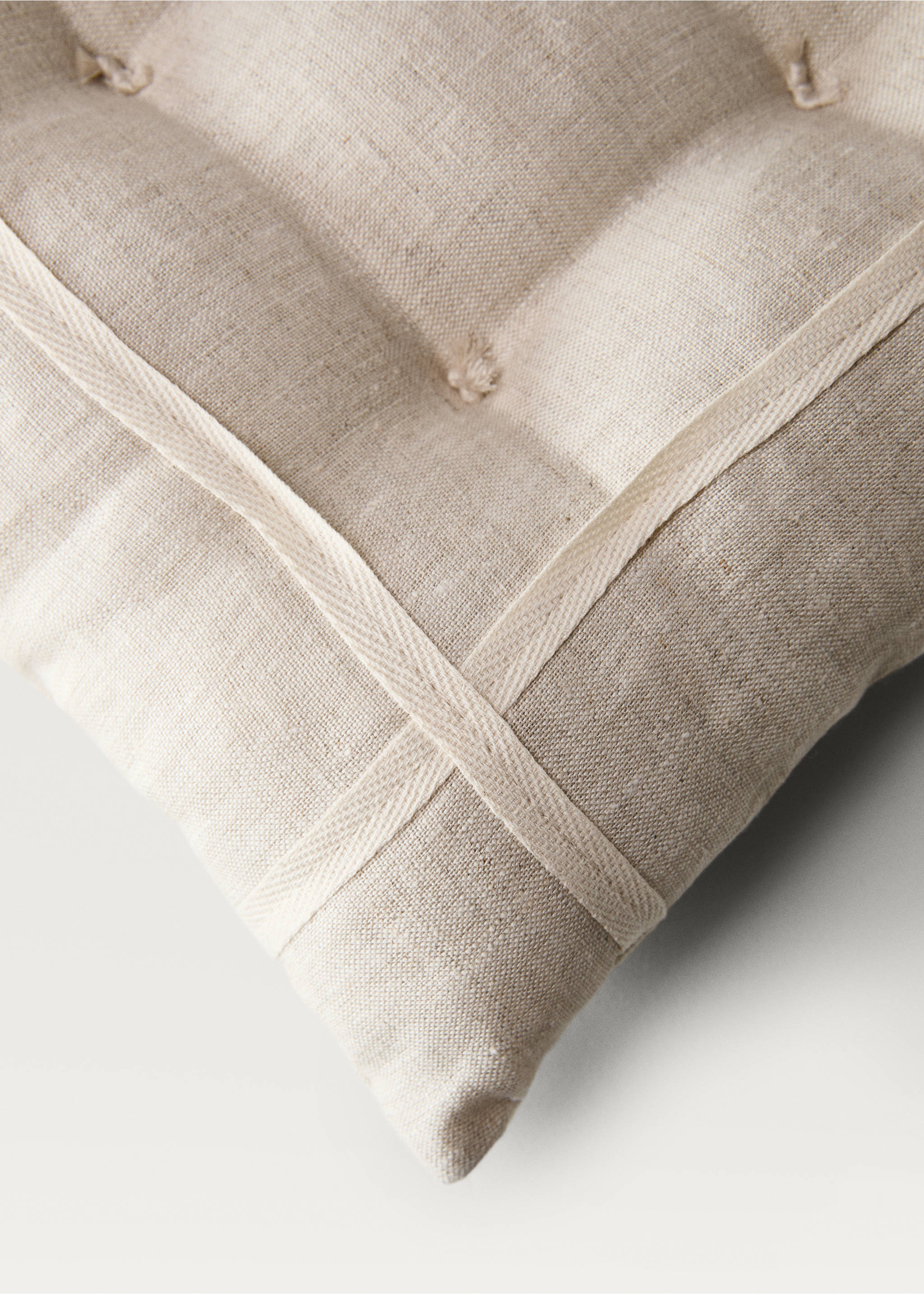 Children's linen cotton cushion, 30x30 cm - Details of the article 1, Sand. Ref: 87025982-00.