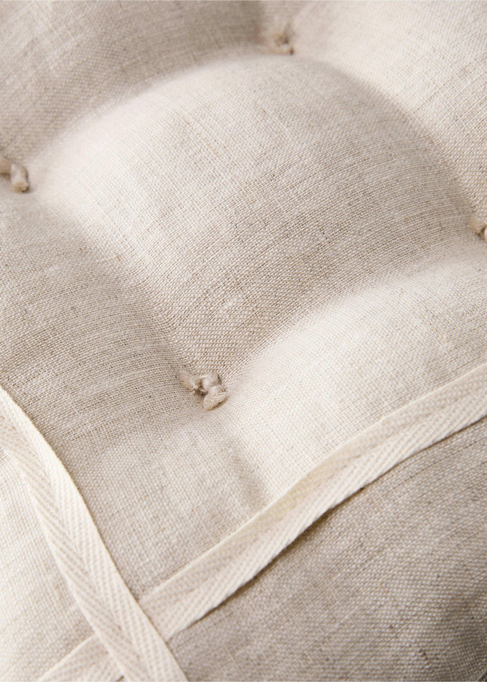 Children's linen cotton cushion, 30x30 cm - Details of the article 2, Sand. Ref: 87025982-00.