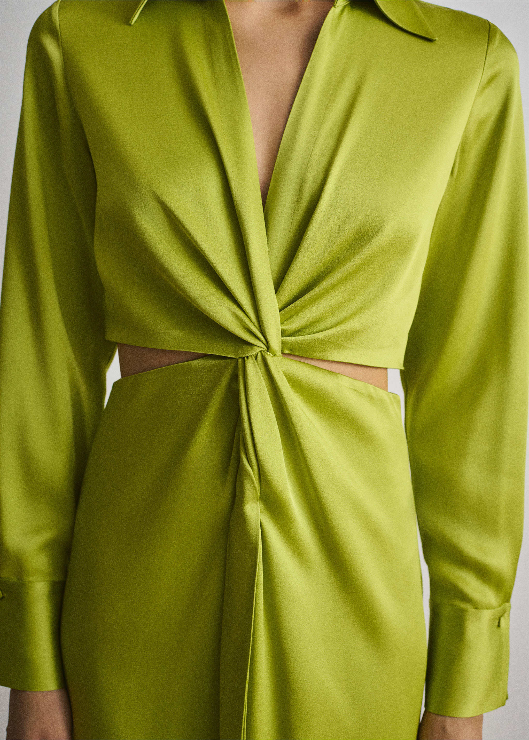 Draped shirt dress with side openings - Details of the article 3, Lime. Ref: 87025989-00.