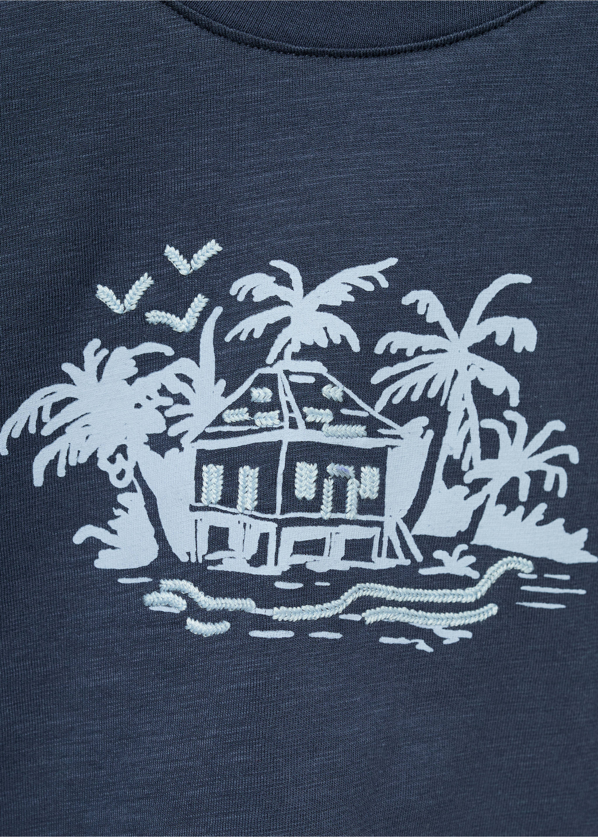 T-shirt de algodão com desenho em relevo - Pormenor do artigo 8, Azul-marinho. Ref: 87025992-00.
