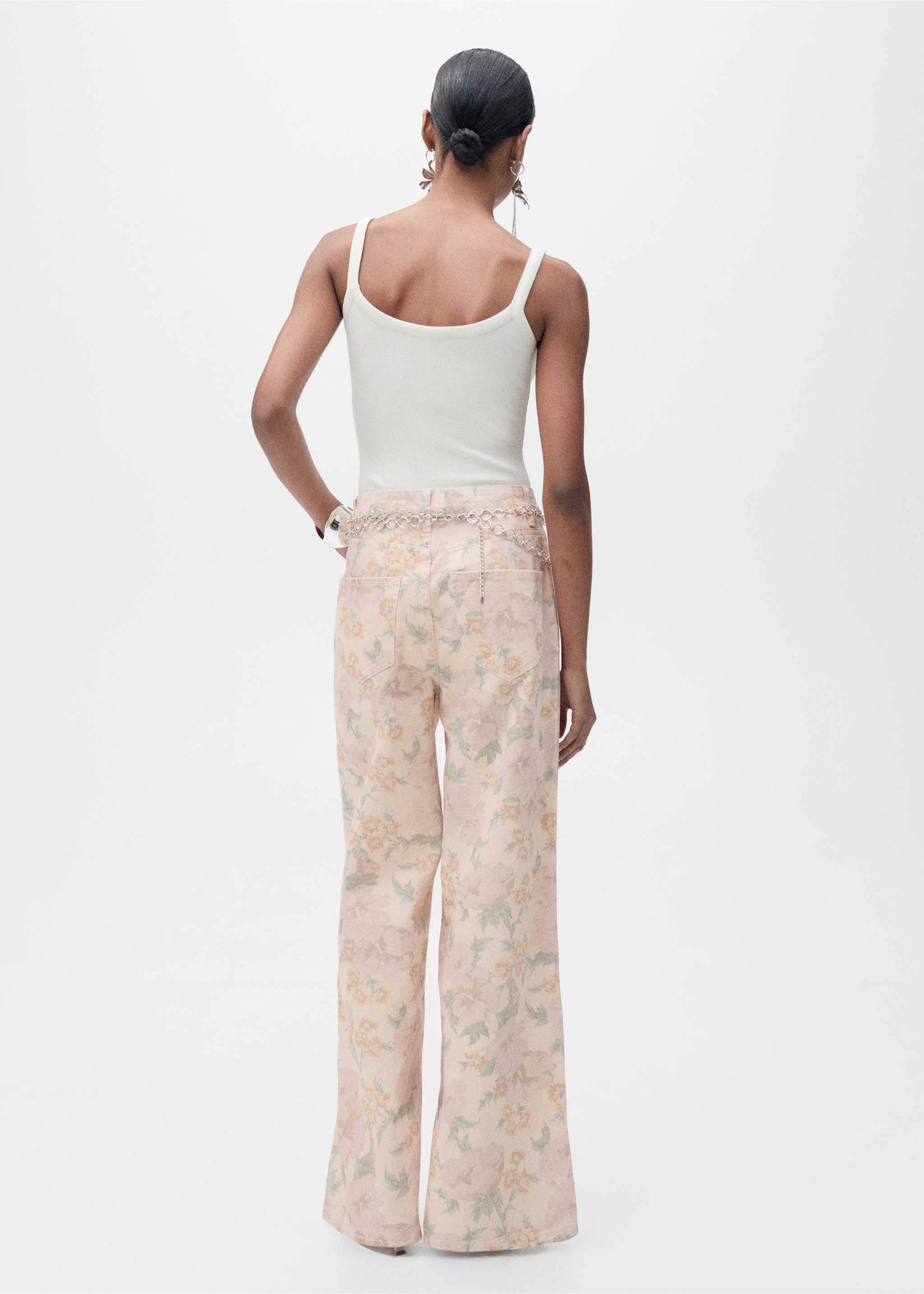 Floral-print wide leg jeans - Reverse of the article, Pastel Pink. Ref: 87025995-00.