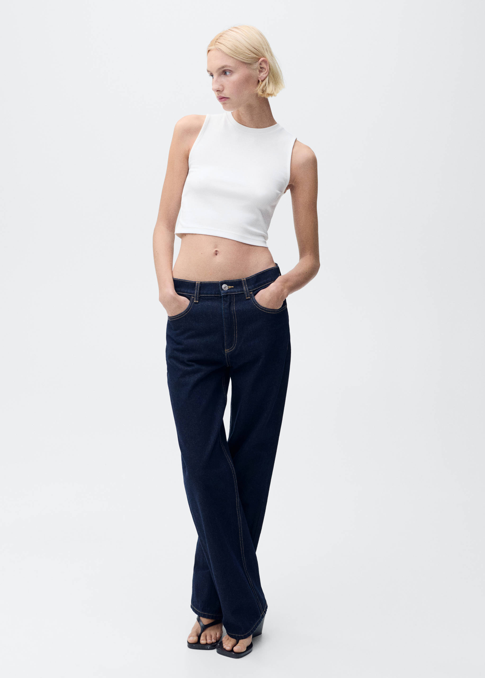 Cotton sleeveless cropped top - Details of the article 2