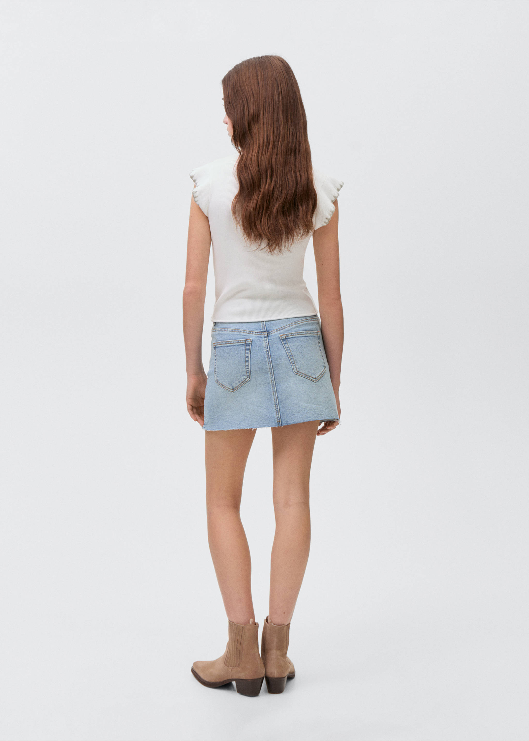 Minikjol i denim fransad fåll - Artikelns baksida, Mellanblå. Ref: 87026338-00.
