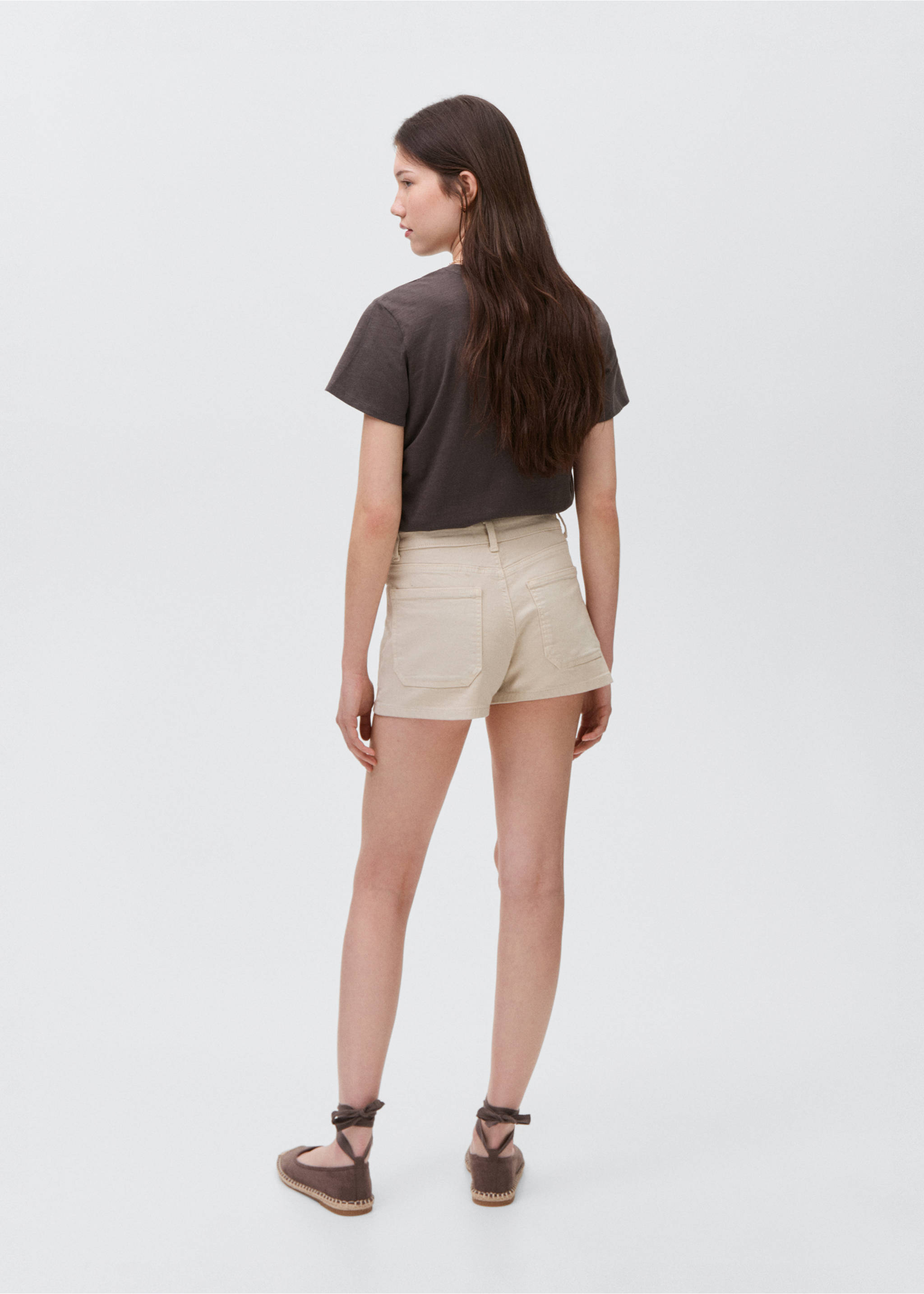 Denim shorts with pockets - Reverse of the article, Light/Pastel Grey. Ref: 87026347-00.