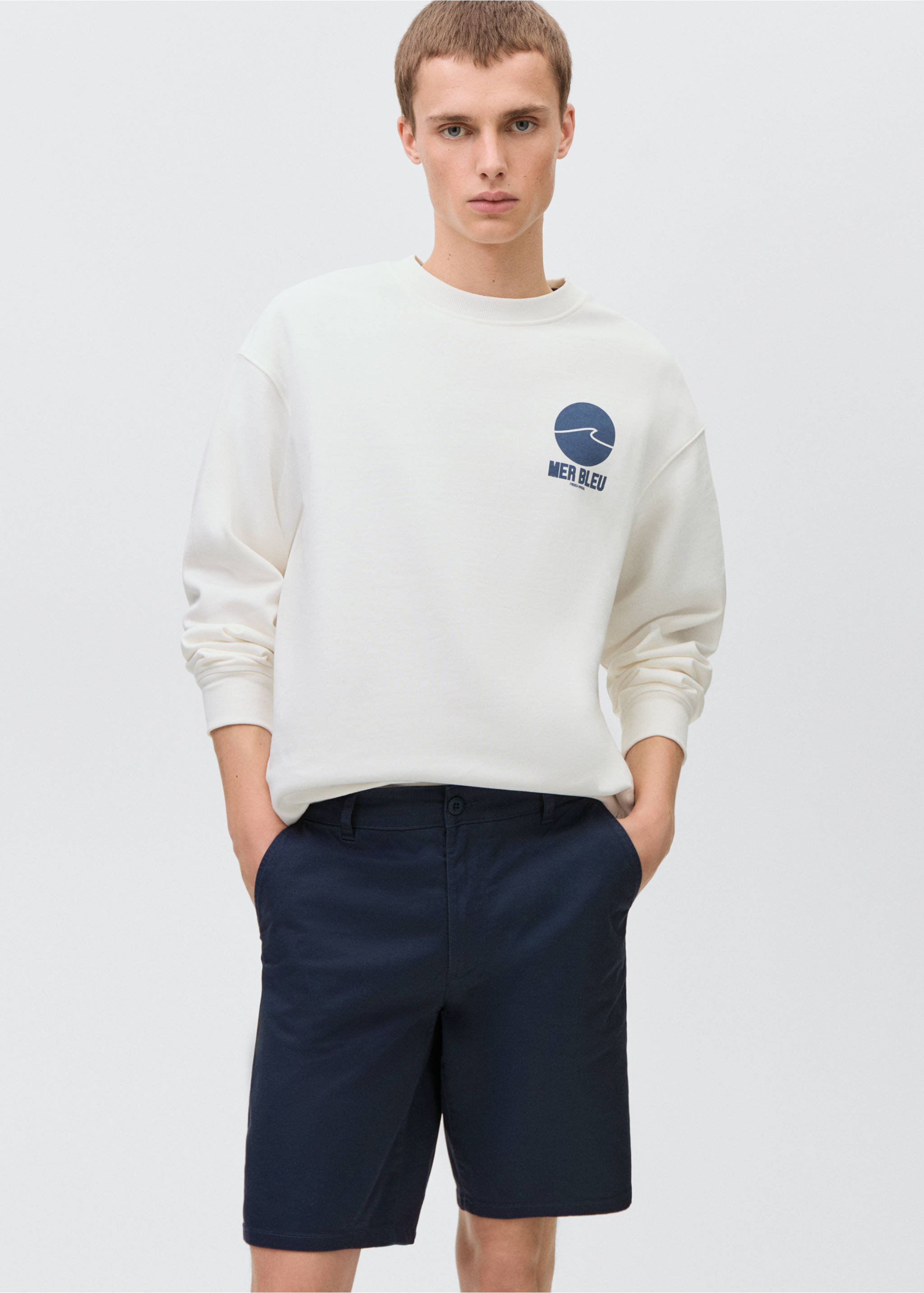 Bermuda coton - Détail de l'article 2, Bleu marine. Ref: 87026359-00.
