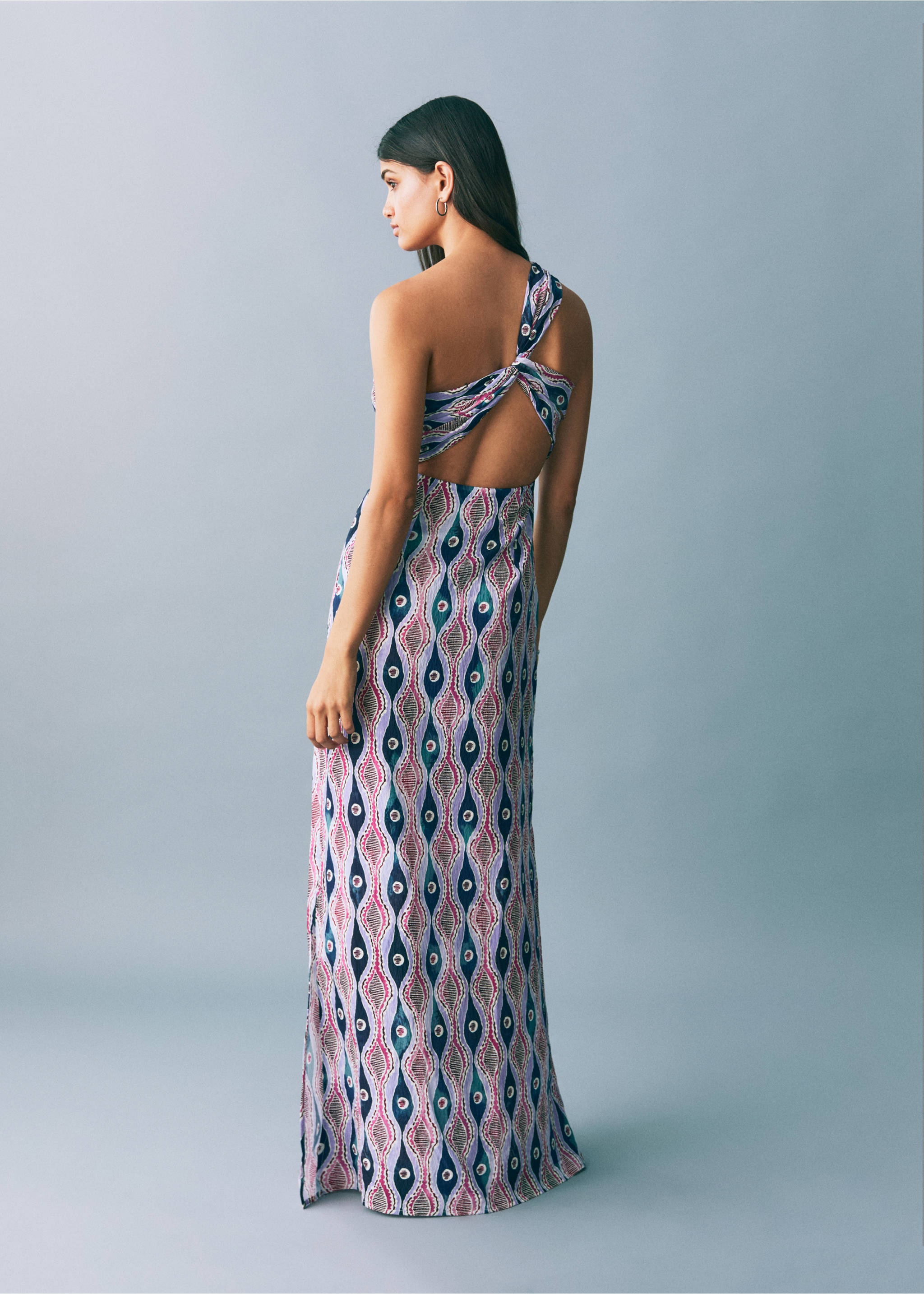 Vestido assimétrico estampado - Verso do artigo, Lilás. Ref: 87026366-00.