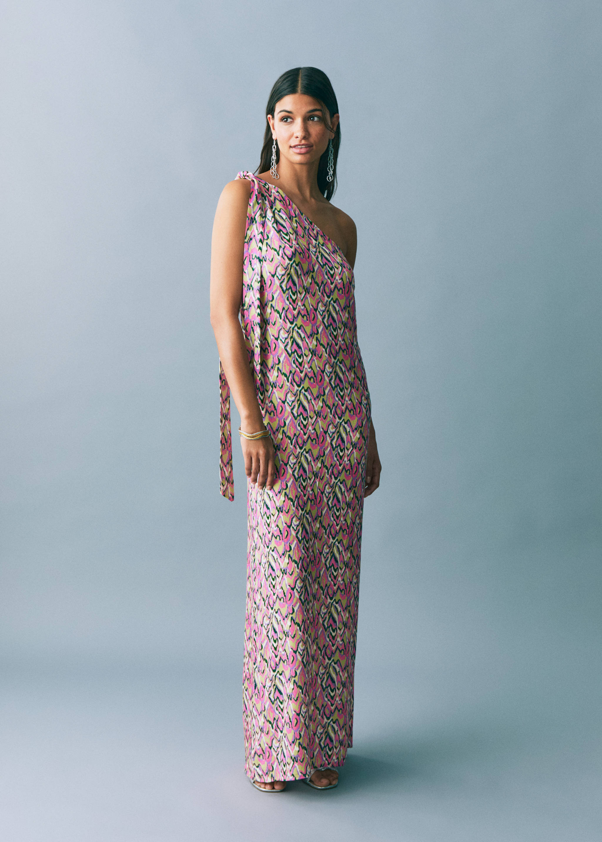 Robe imprimée à nœud - Plan général