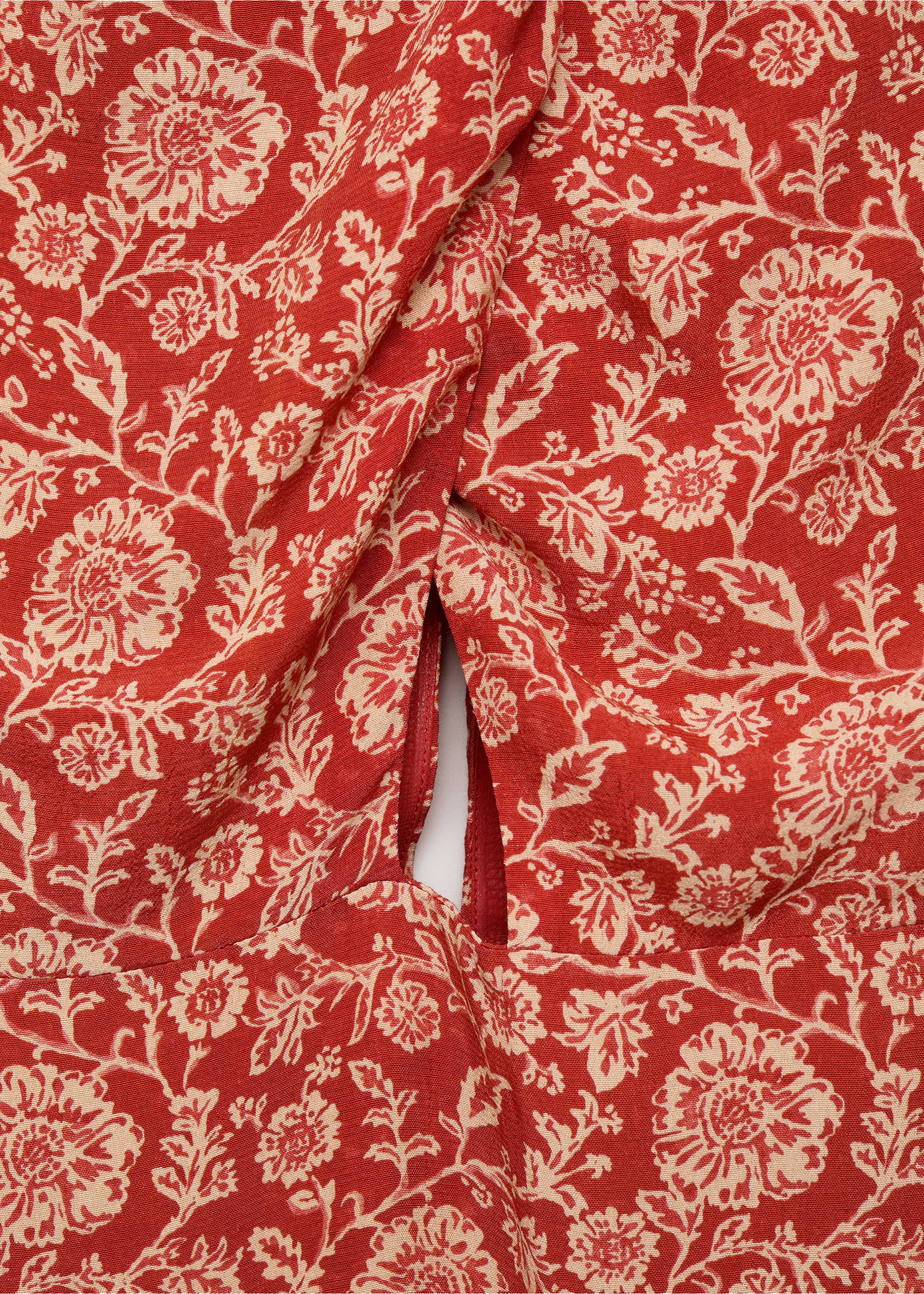 Kleid mit Halfterkragen - Detail des Artikels 8, Bräunliches Orange. Ref: 87026371-00.