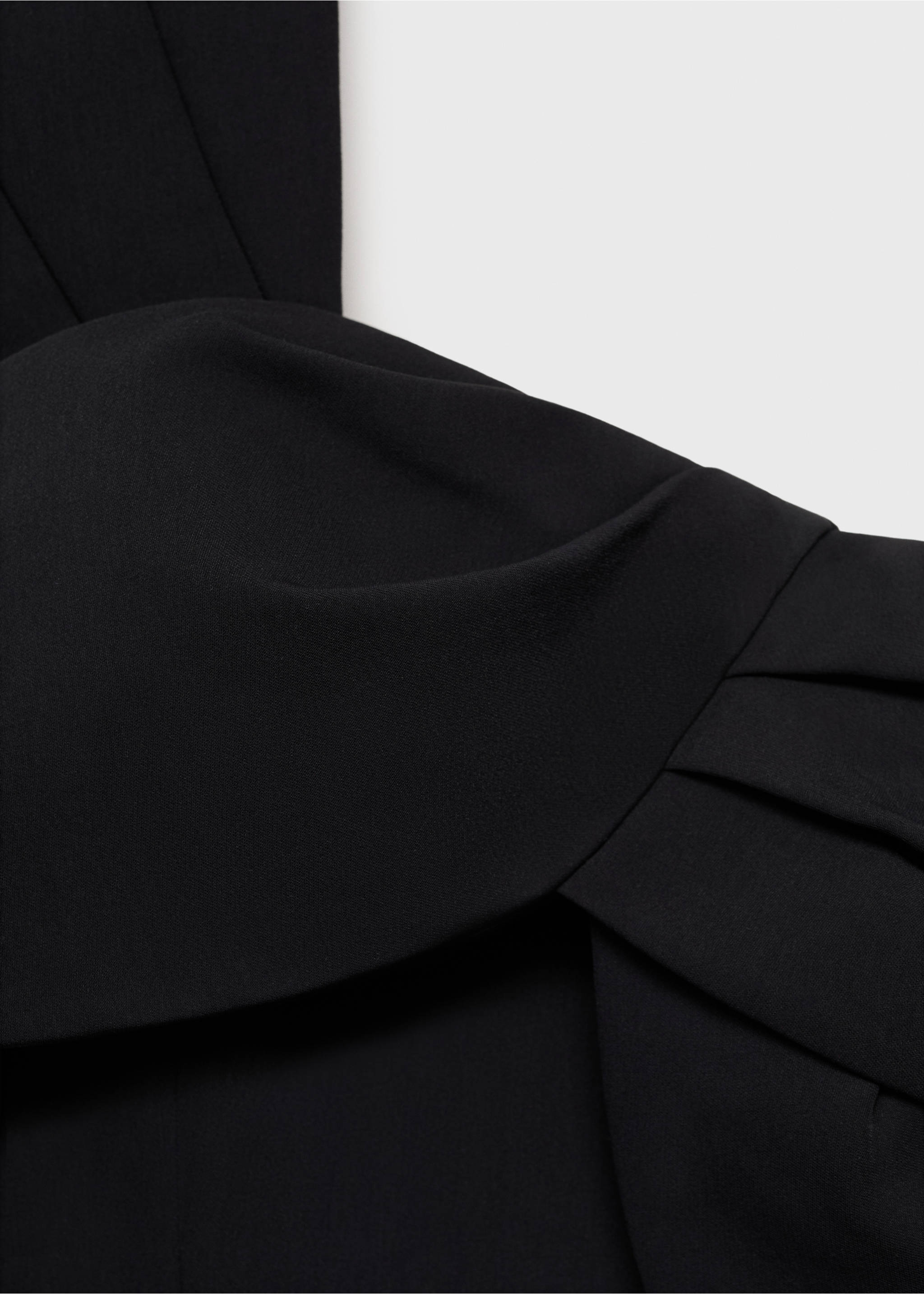 Long jumpsuit with draped neckline - Details of the article 8, Black. Ref: 87026373-00.