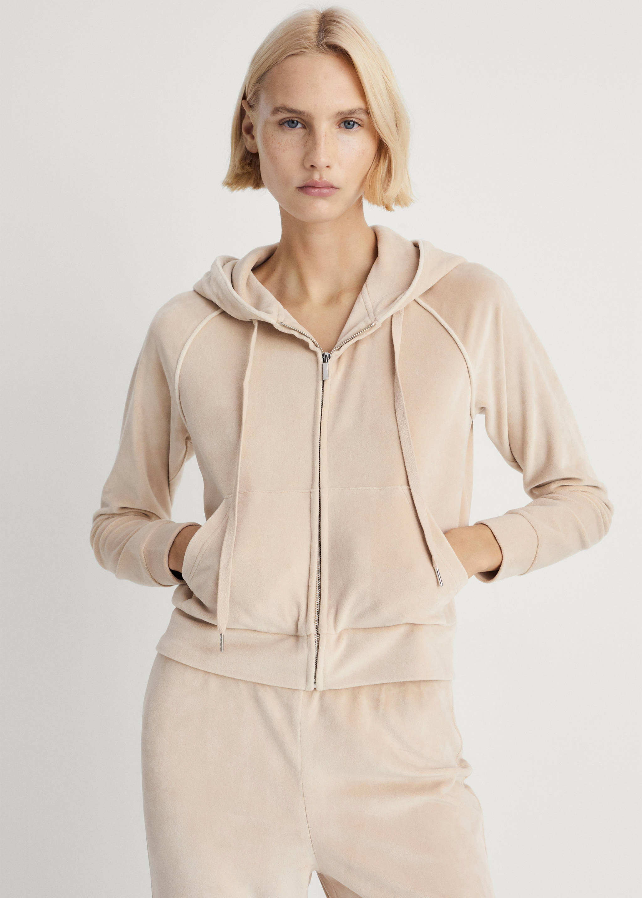 Velour sweatshirt with soft touch - Medium plane