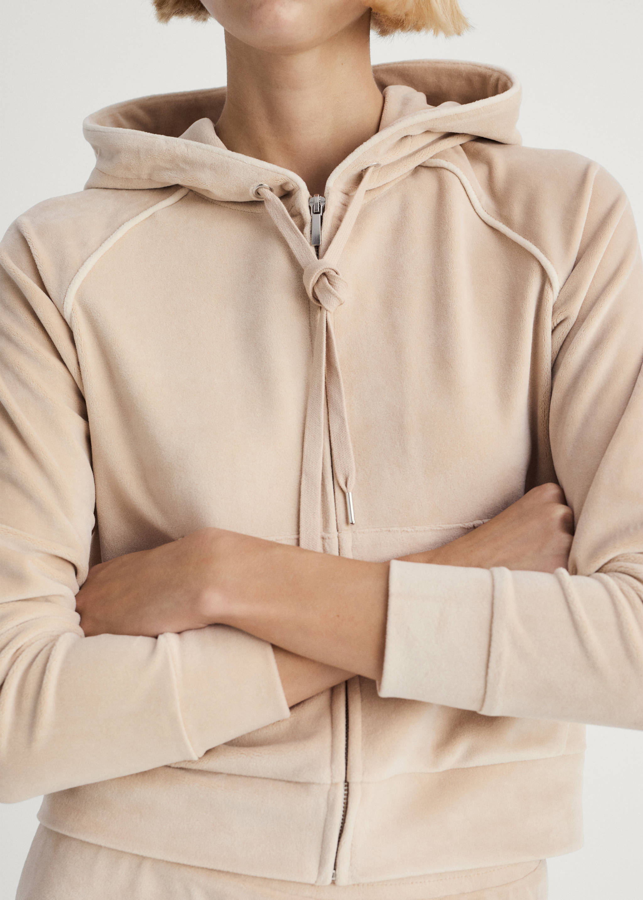 Velour sweatshirt with soft touch - Details of the article 6
