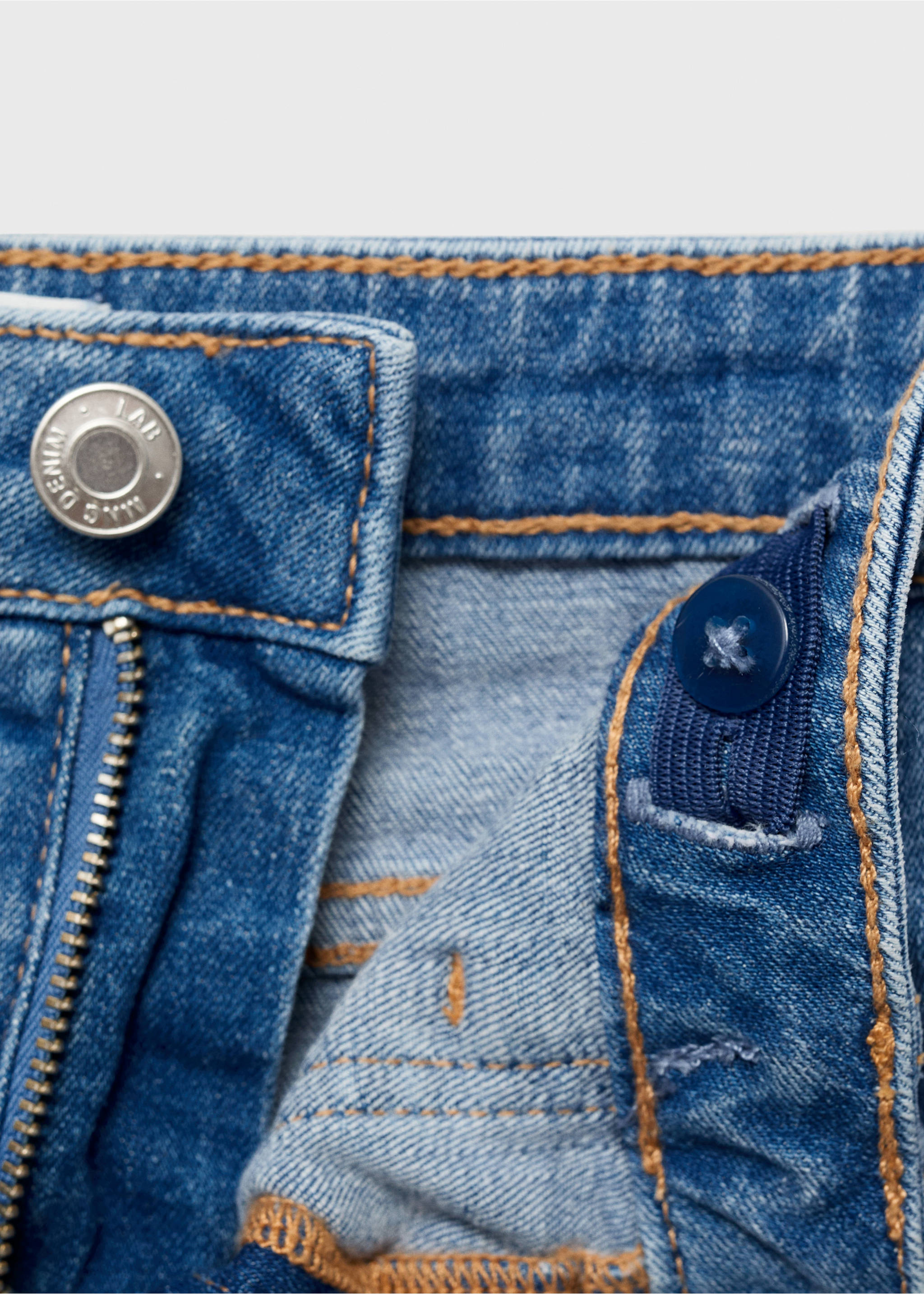 Gerade Jeans-Shorts - Detail des Artikels 8, Mittelblau. Ref: 87026712-00.