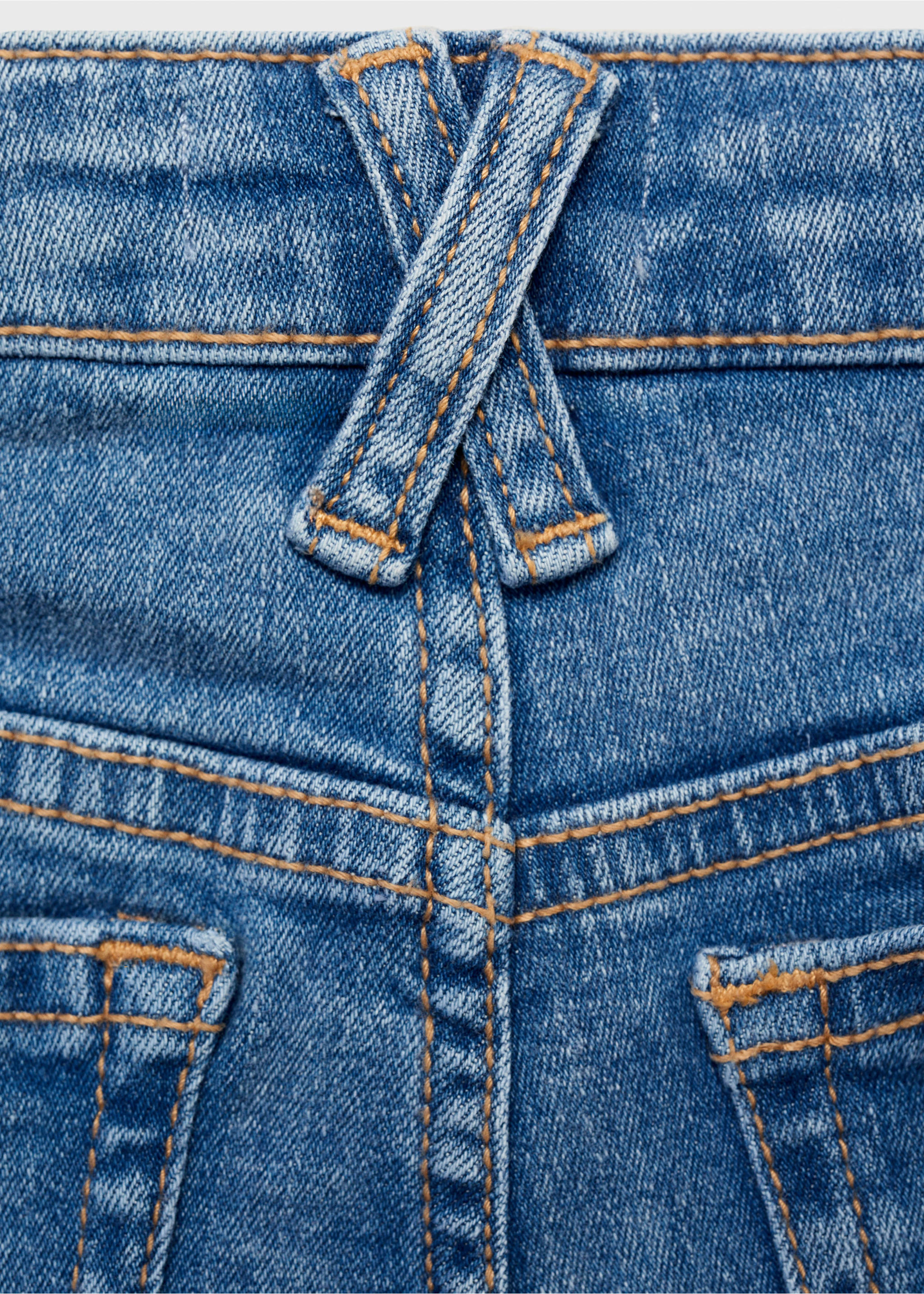 Gerade Jeans-Shorts - Detail des Artikels 0, Mittelblau. Ref: 87026712-00.