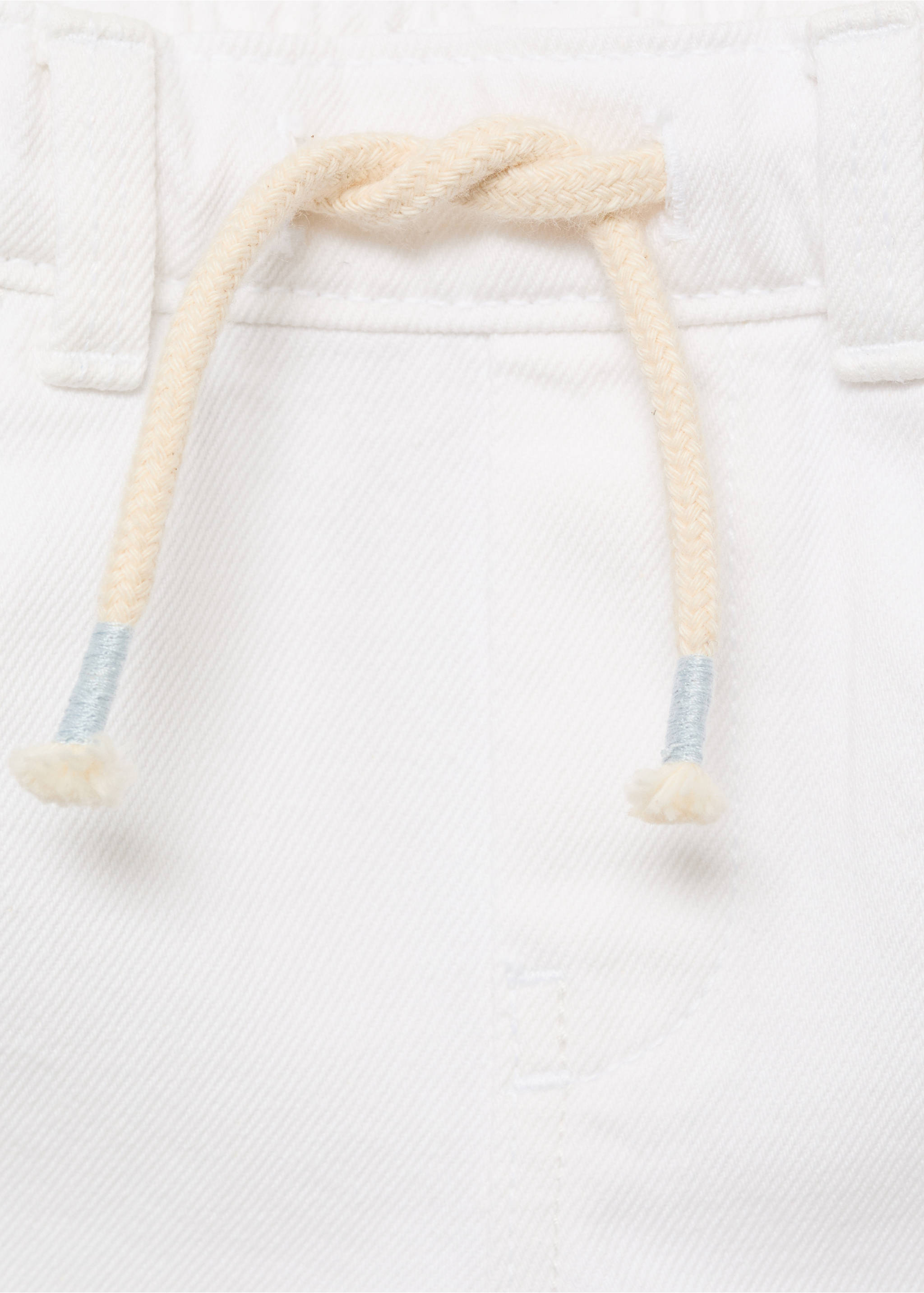 Bermuda denim cordon - Détail de l'article 8, Blanc. Ref: 87026716-00.