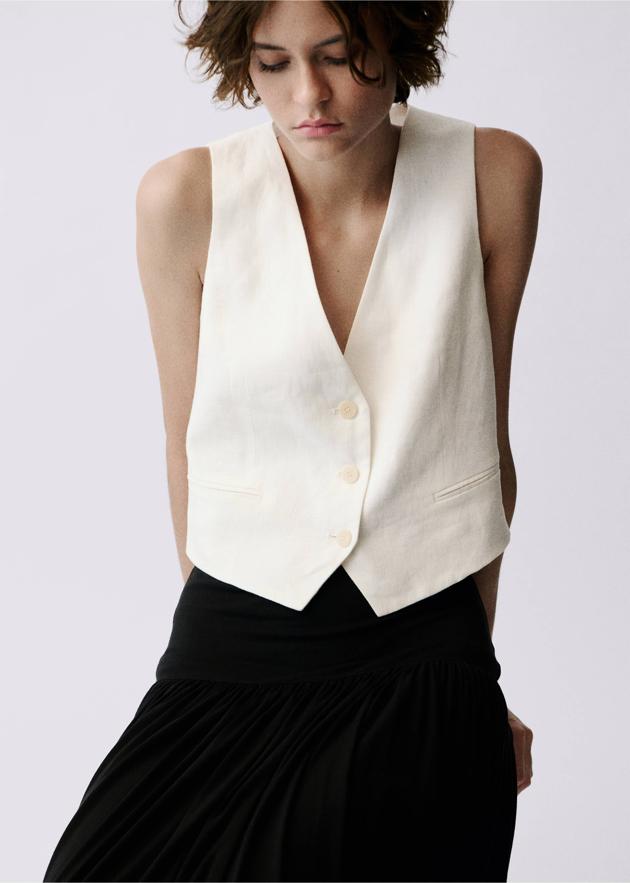 Linen suit waistcoat - Medium plane, Off White. Ref: 87027163-00.