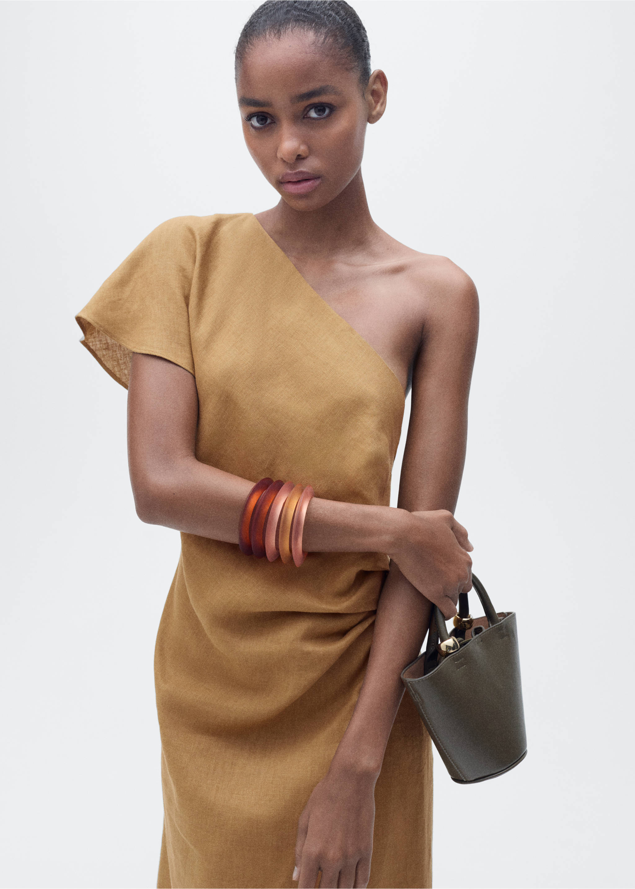 Asymmetrical linen dress - Medium plane, Medium Brown. Ref: 87027165-00.