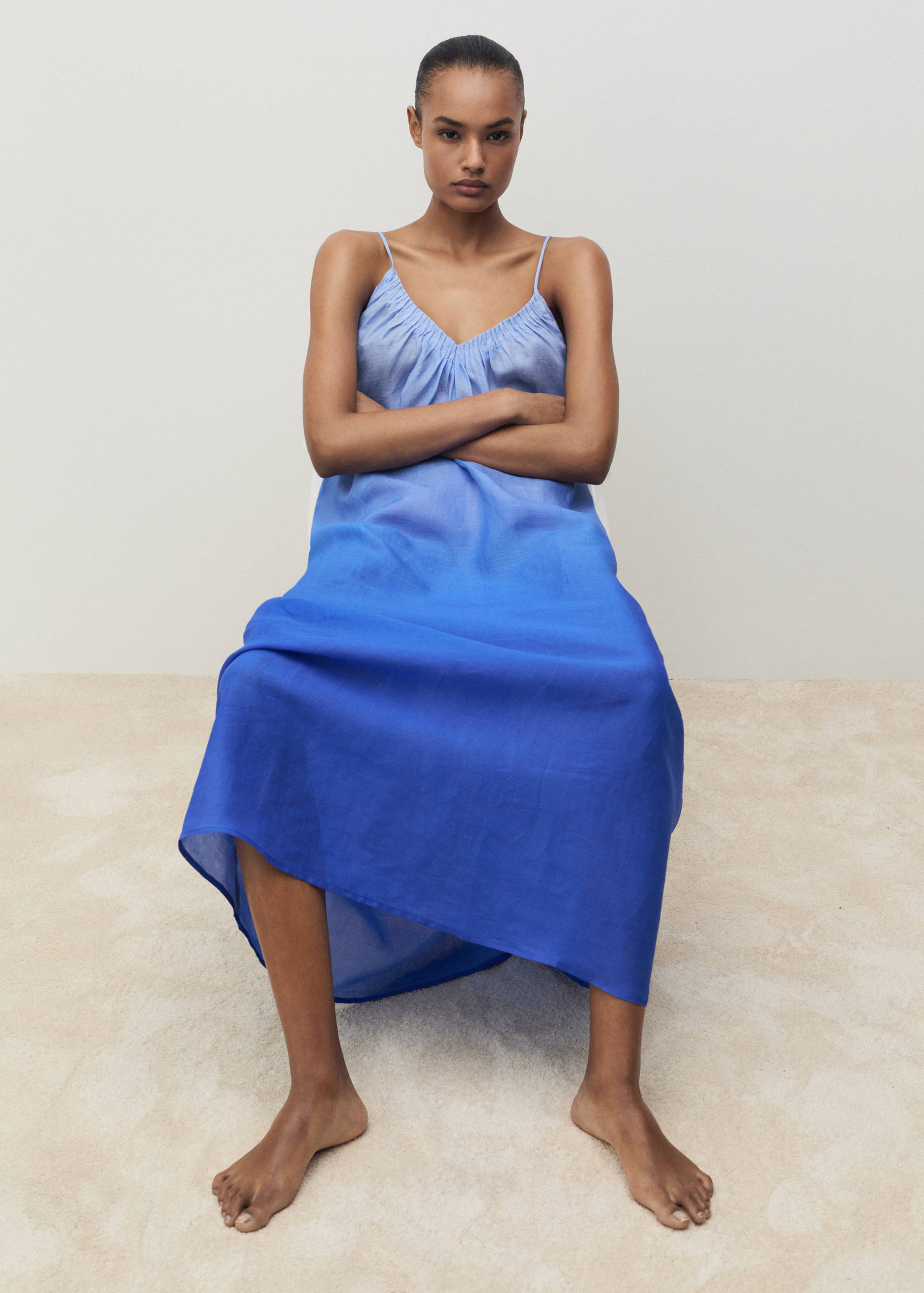 Ramie nightdress with degraded effect - Details of the article 2