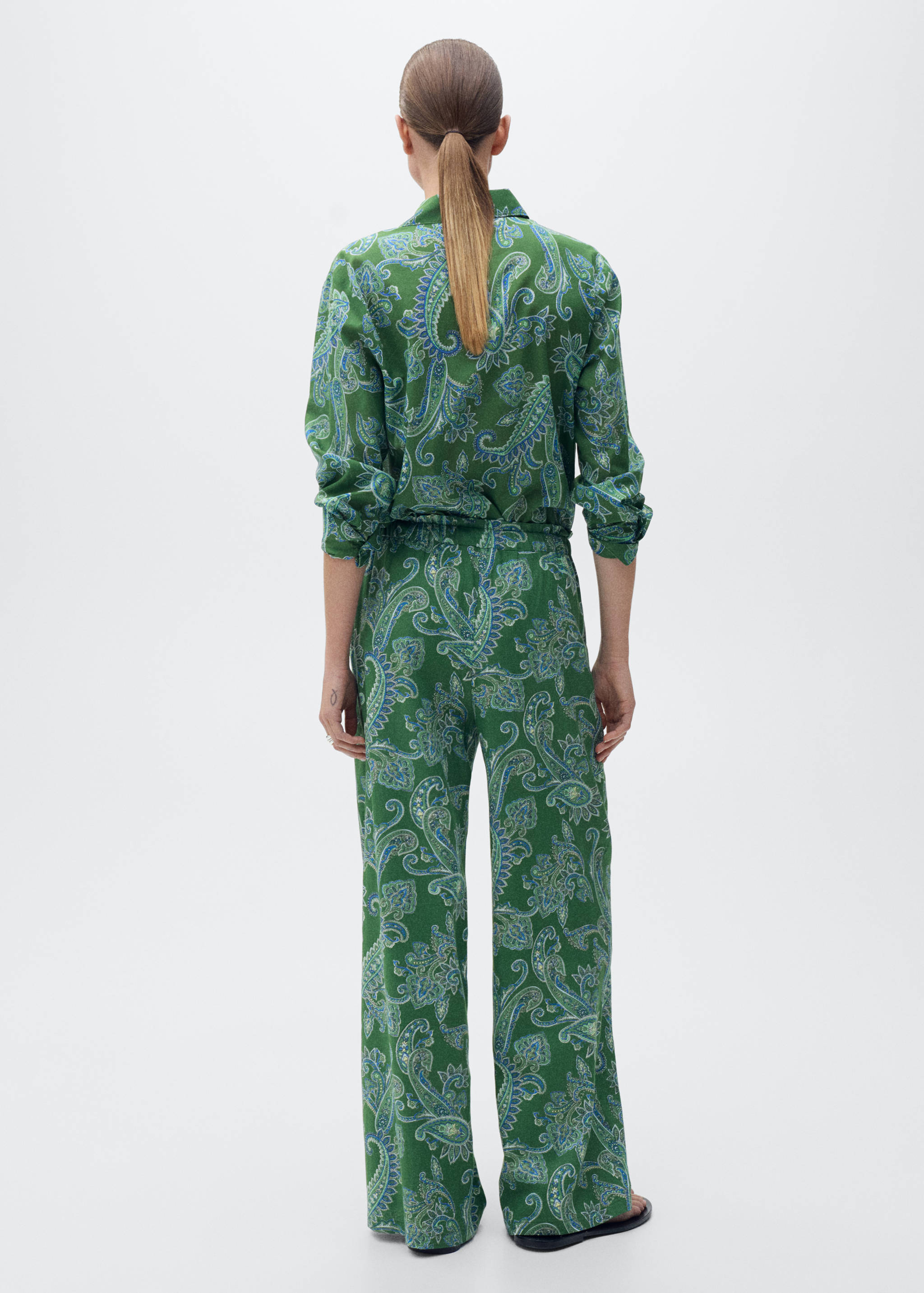 Paisley-print pants - Reverse of the article