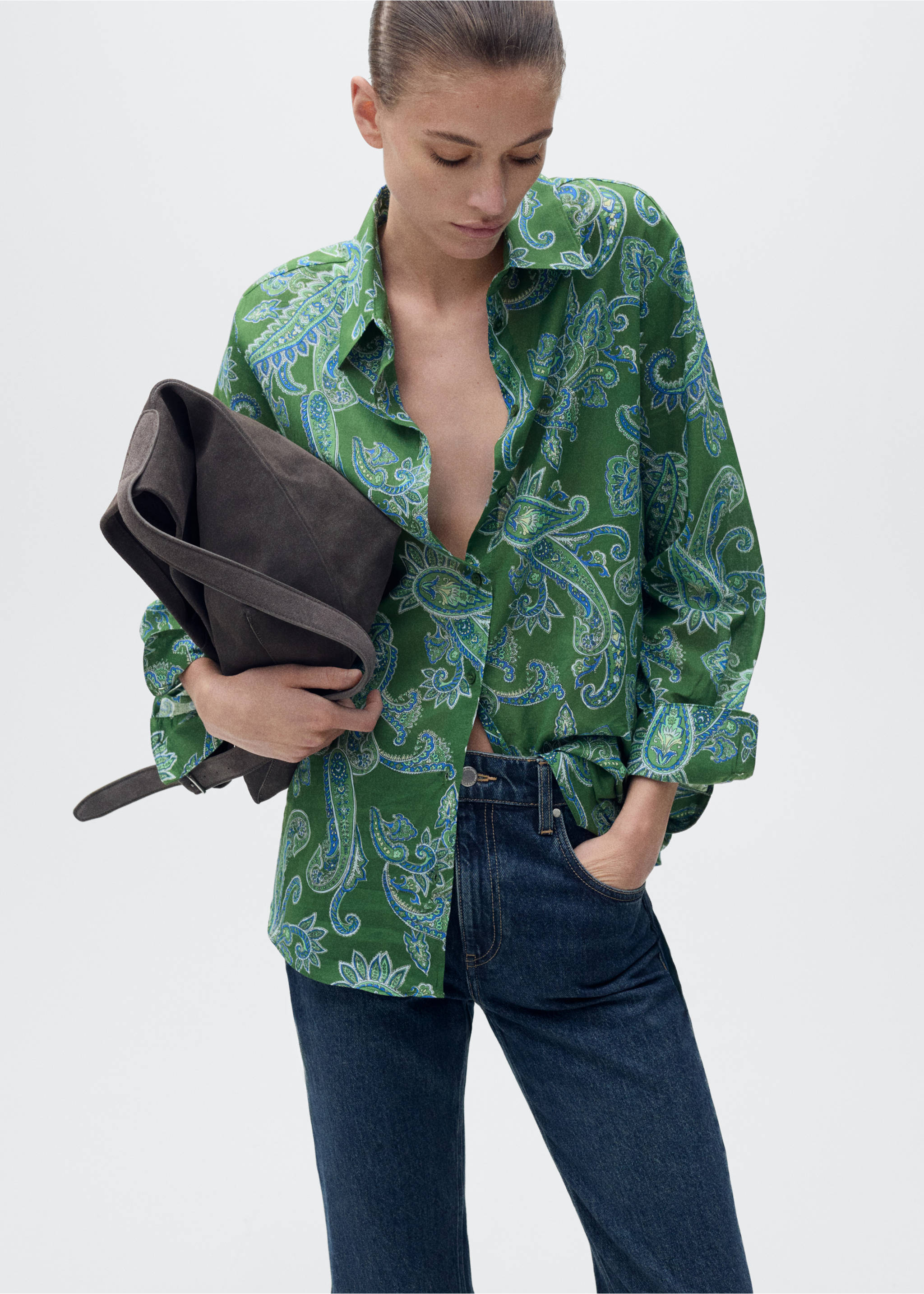 Camisa algodón paisley - Detalle del artículo 2, Verde. Ref: 87027182-00.