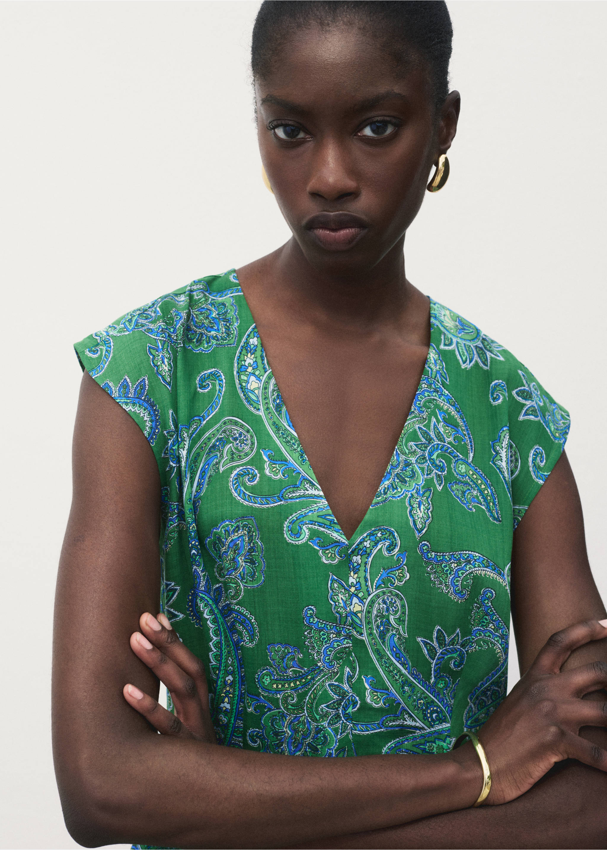 Ramie paisley dress - Details of the article 1, Green. Ref: 87027184-00.