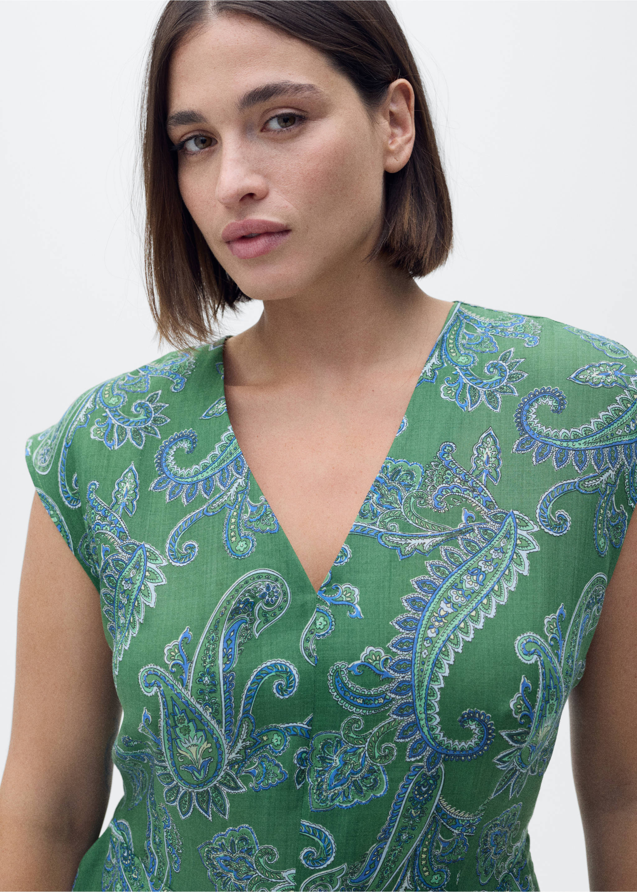 Ramie paisley dress - Details of the article 4, Green. Ref: 87027184-00.