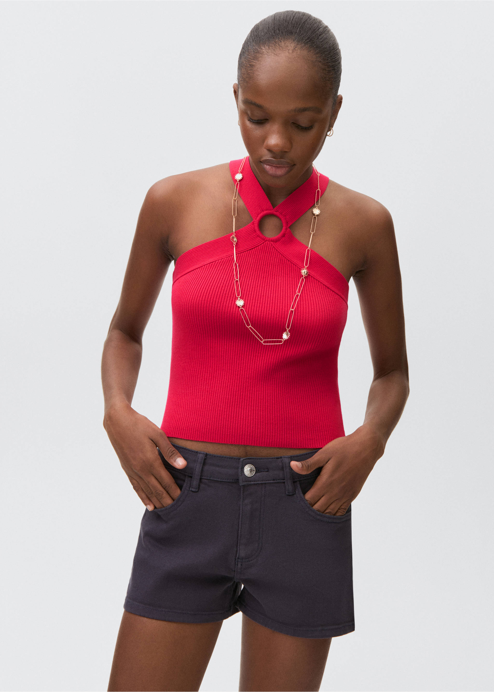 Top punto cuello halter - Detalle del artículo 2, Fresa. Ref: 87027690-00.