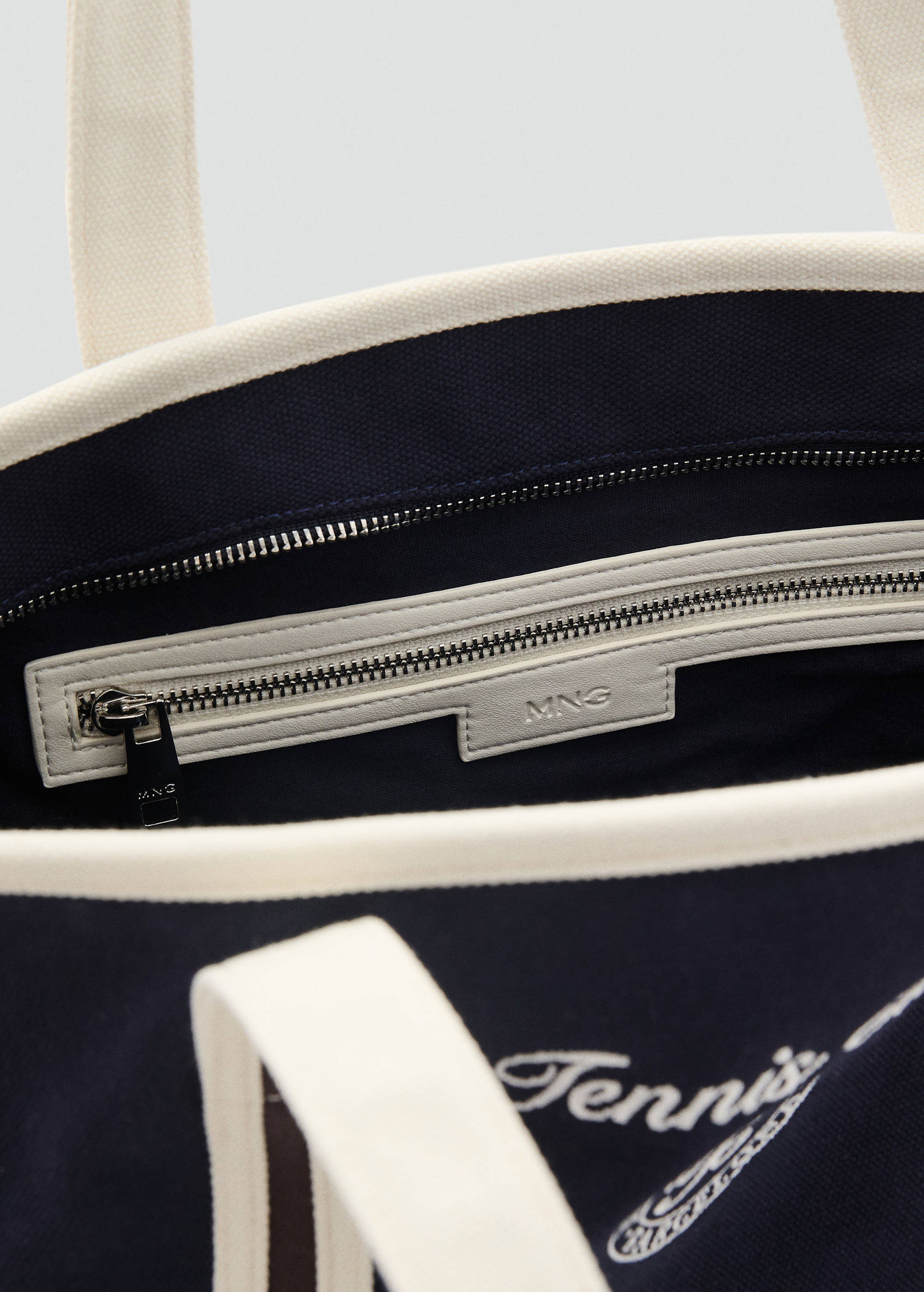 Shopper bag with embroidered message - Details of the article 3