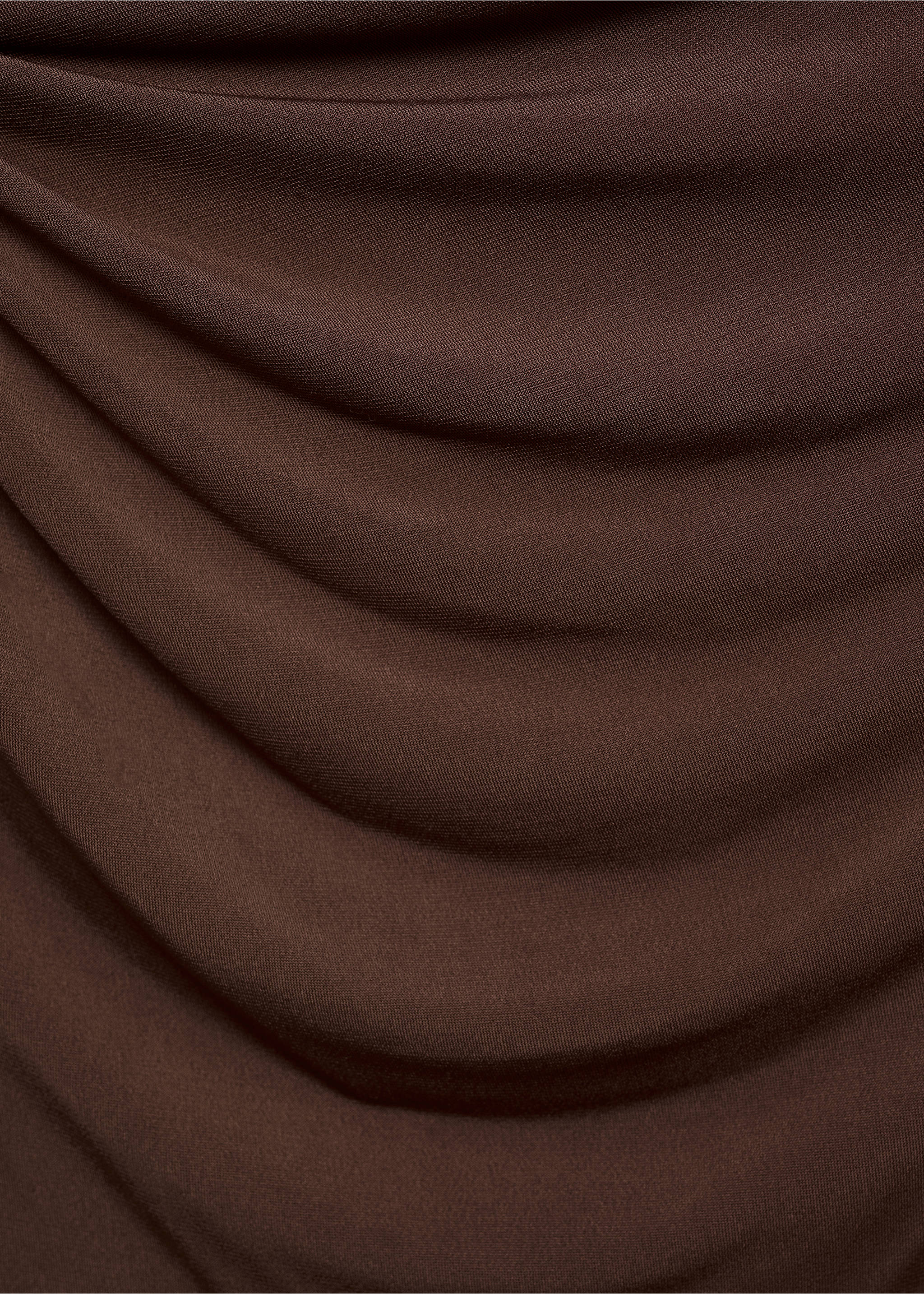 Fitted top with metallic detail - Details of the article 0, Chocolate. Ref: 87027717-00.