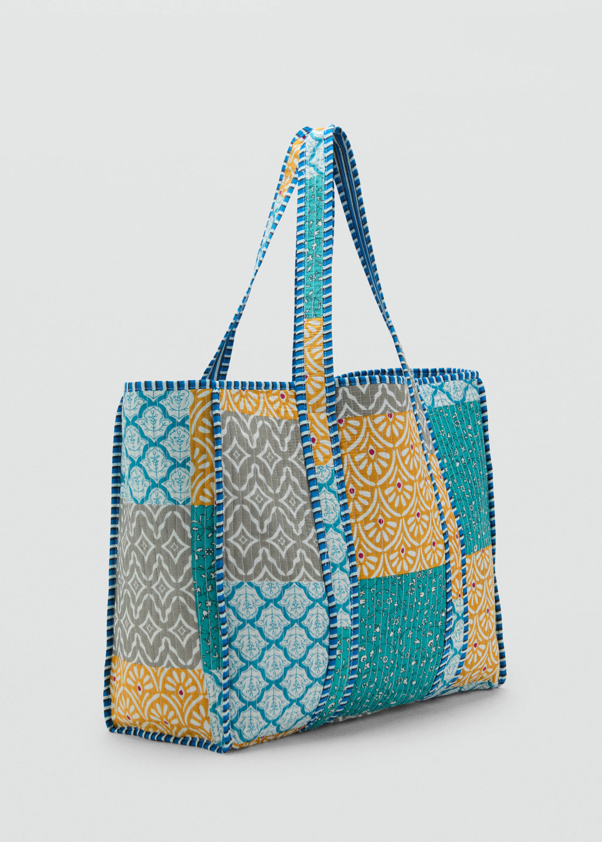 Bolso acolchado patchwork - Plano medio