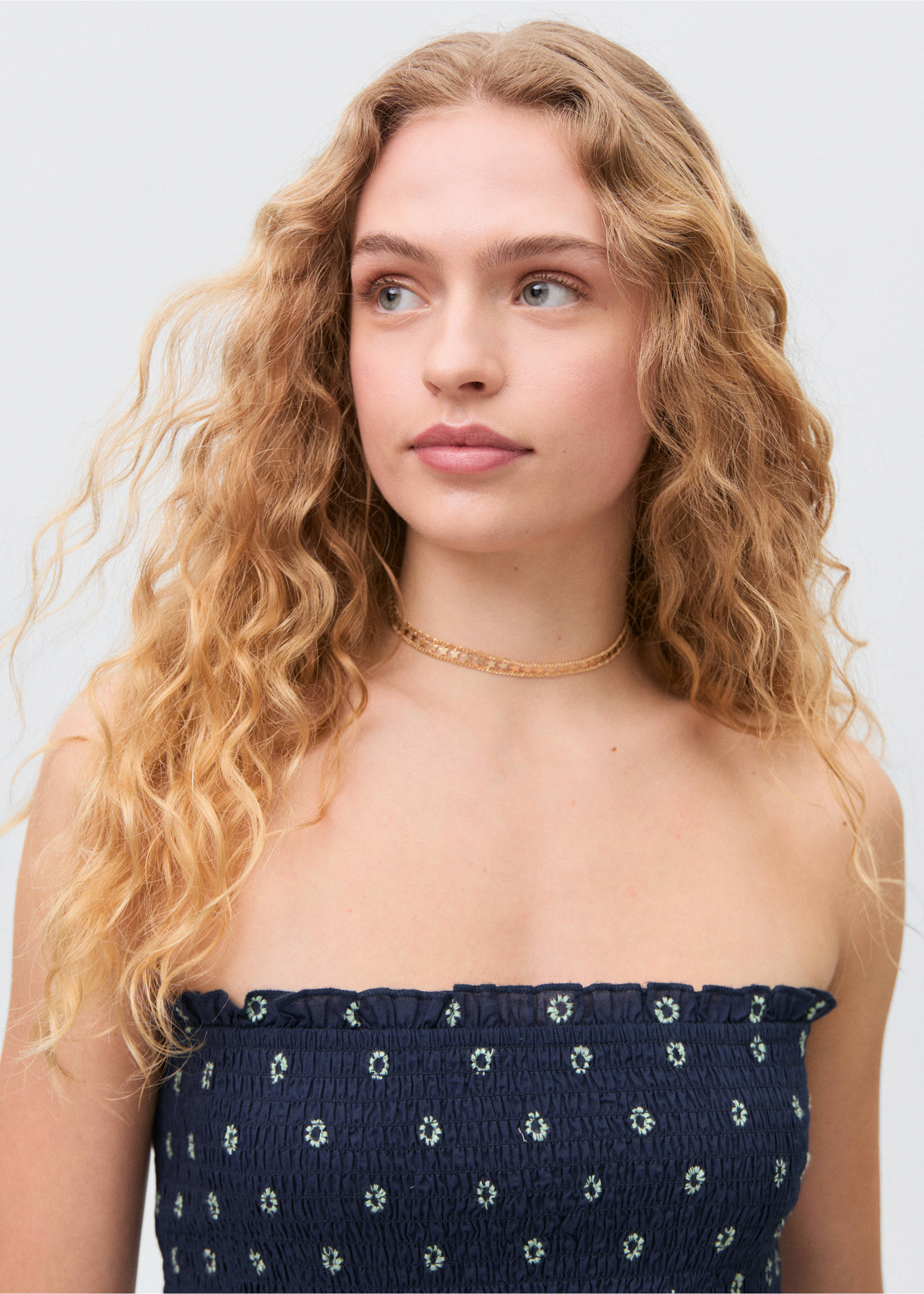Ruched strapless top - Details of the article 1, Navy. Ref: 87028265-00.