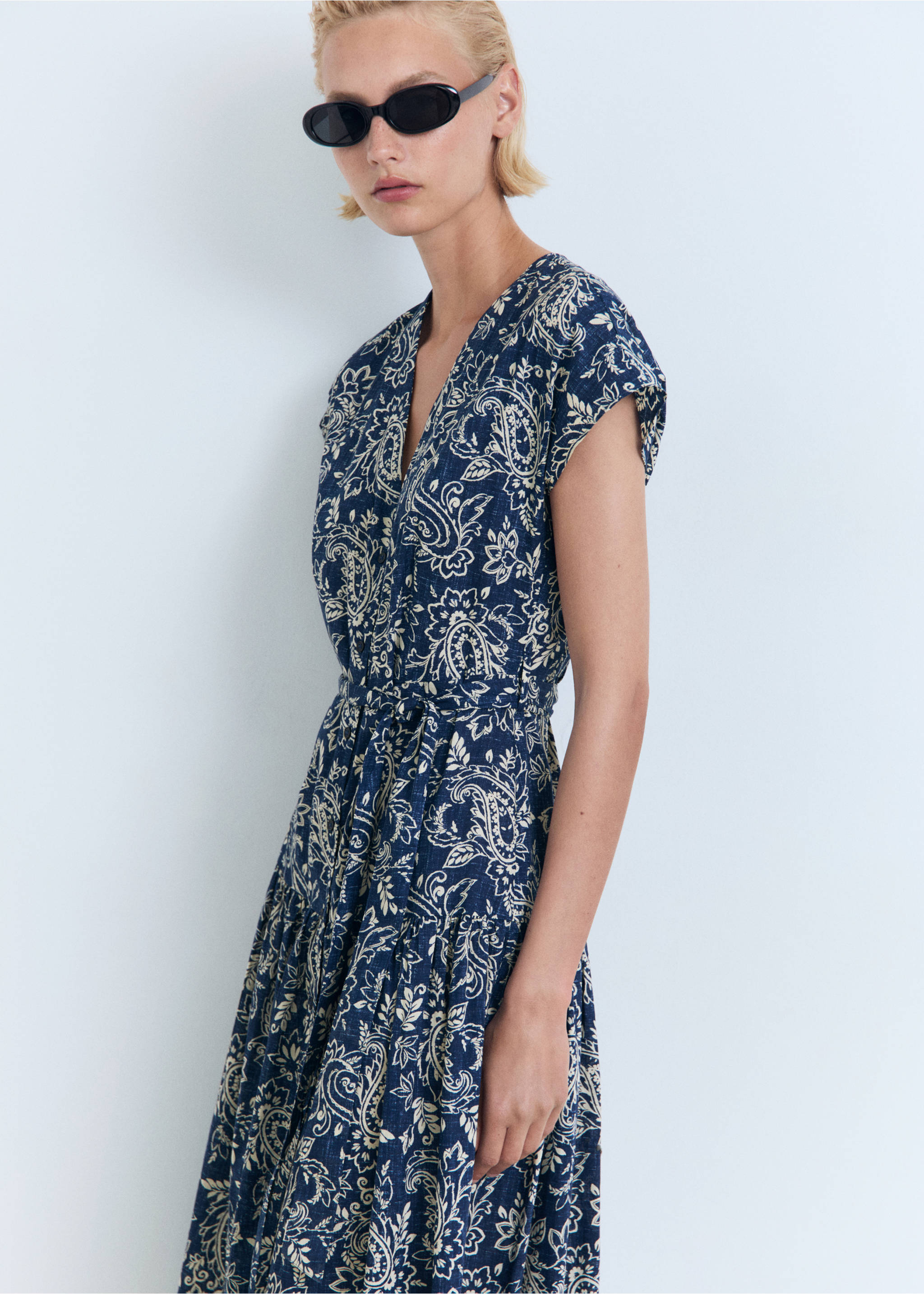 Paisley flared dress with belt - Medium plane, Blue. Ref: 87028649-00.