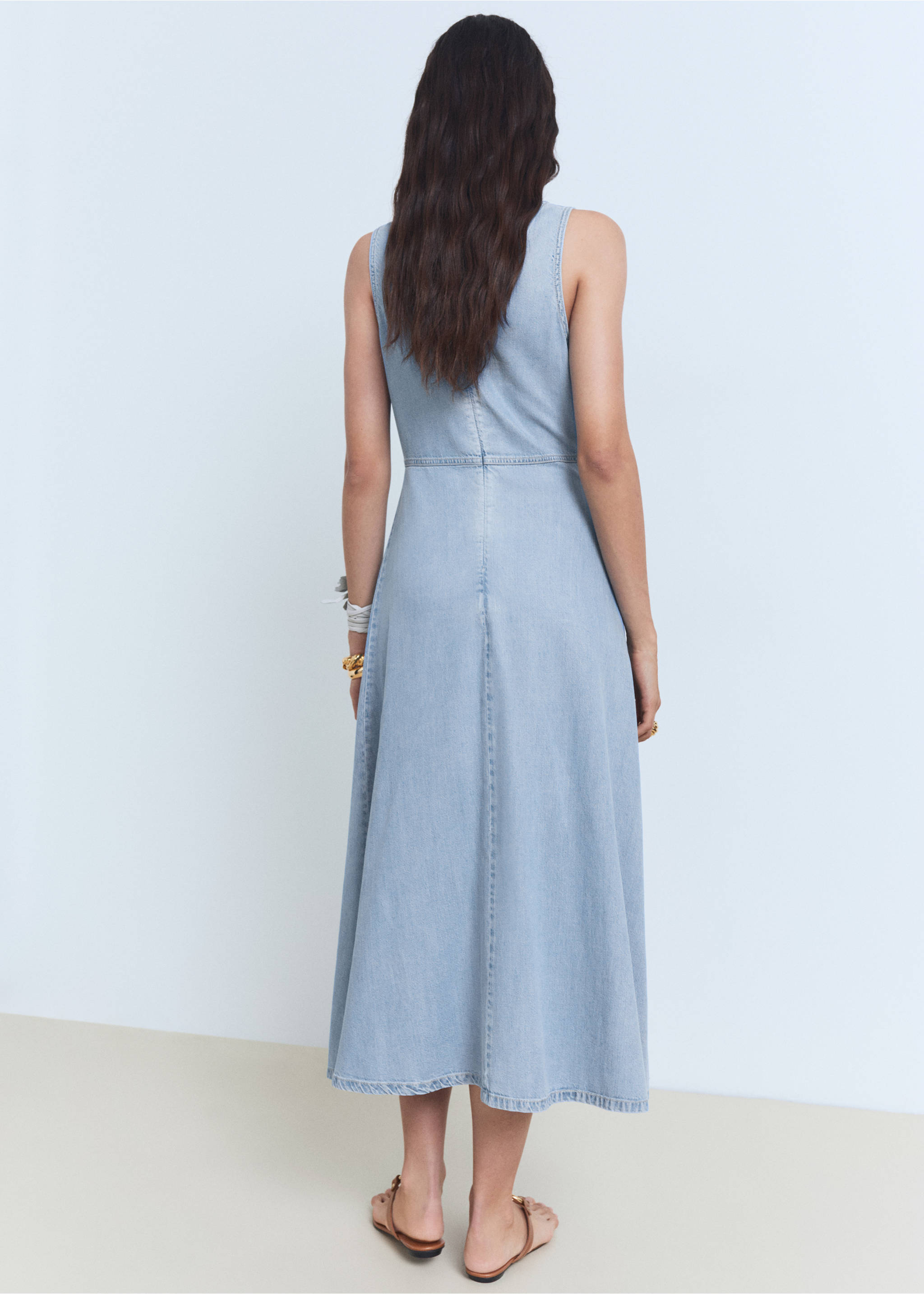 Robe midi lyocell et col en V - Verso de l’article, Bleu clair. Ref: 87028650-00.