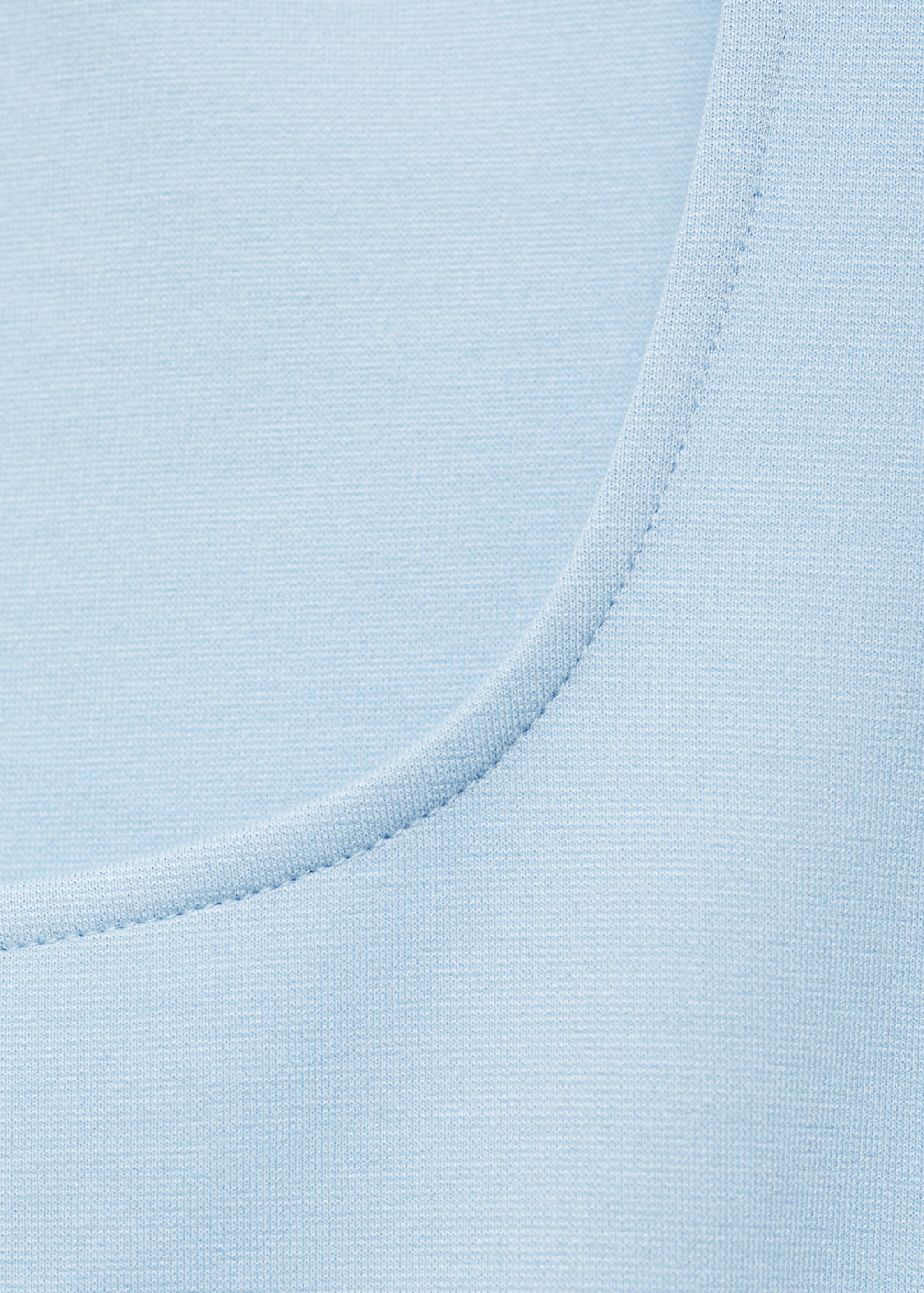 Trägerkleid mit Abnäher-Details - Detail des Artikels 8