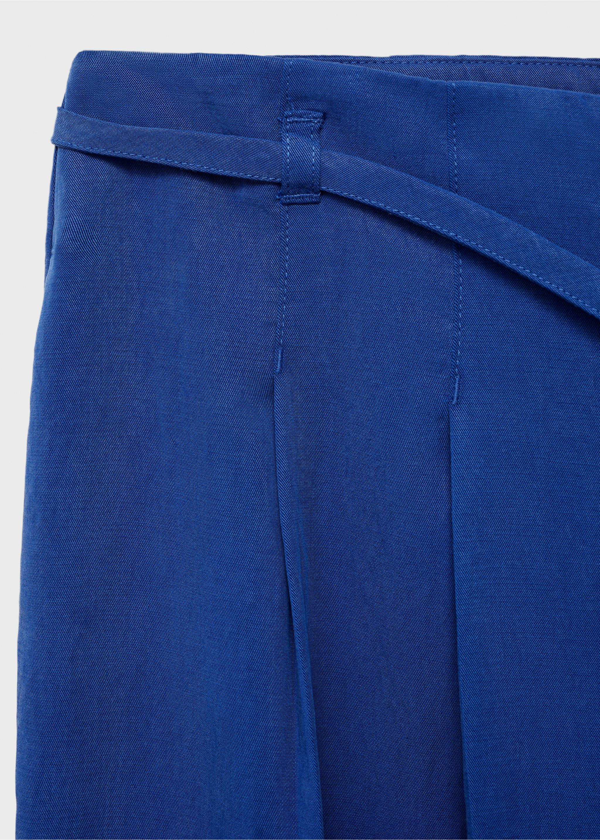 Lyocell suit trousers with bow belt - Details of the article 8, Blue. Ref: 87029067-00.