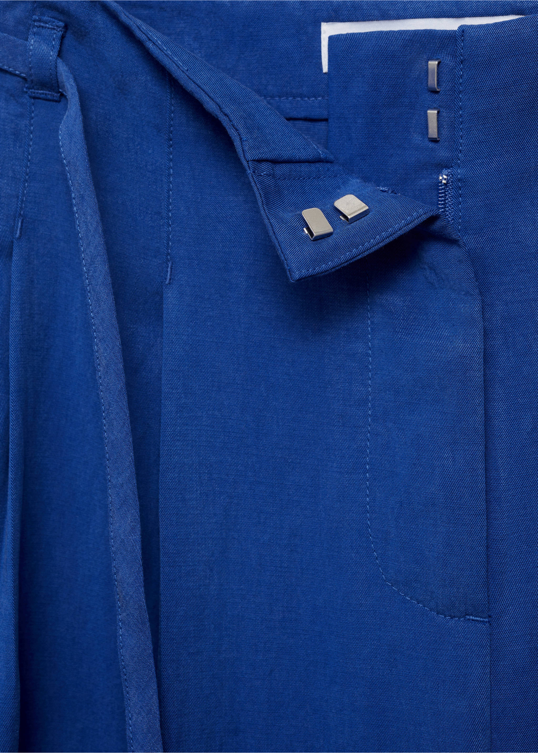 Lyocell suit trousers with bow belt - Details of the article 0, Blue. Ref: 87029067-00.