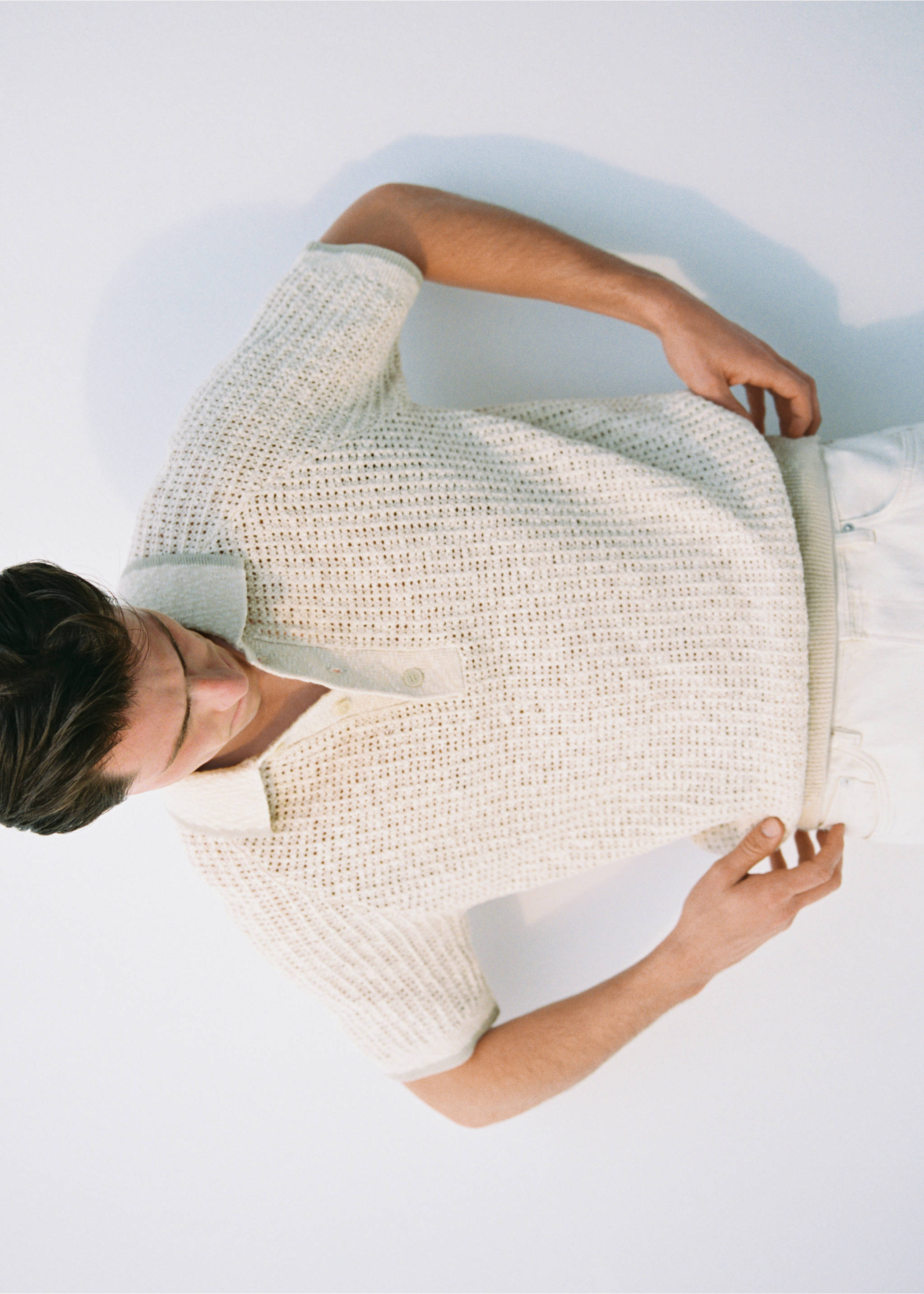 Katoenen ajour poloshirt - Detail van het artikel 3, Ivoorwit. Ref: 87029211-00.