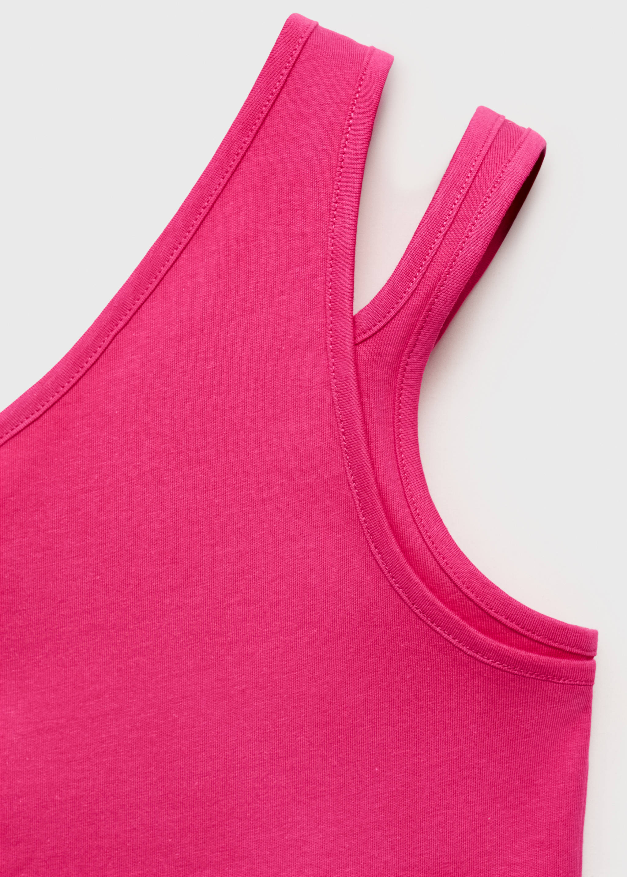 Plain asymmetrical top - Details of the article 8