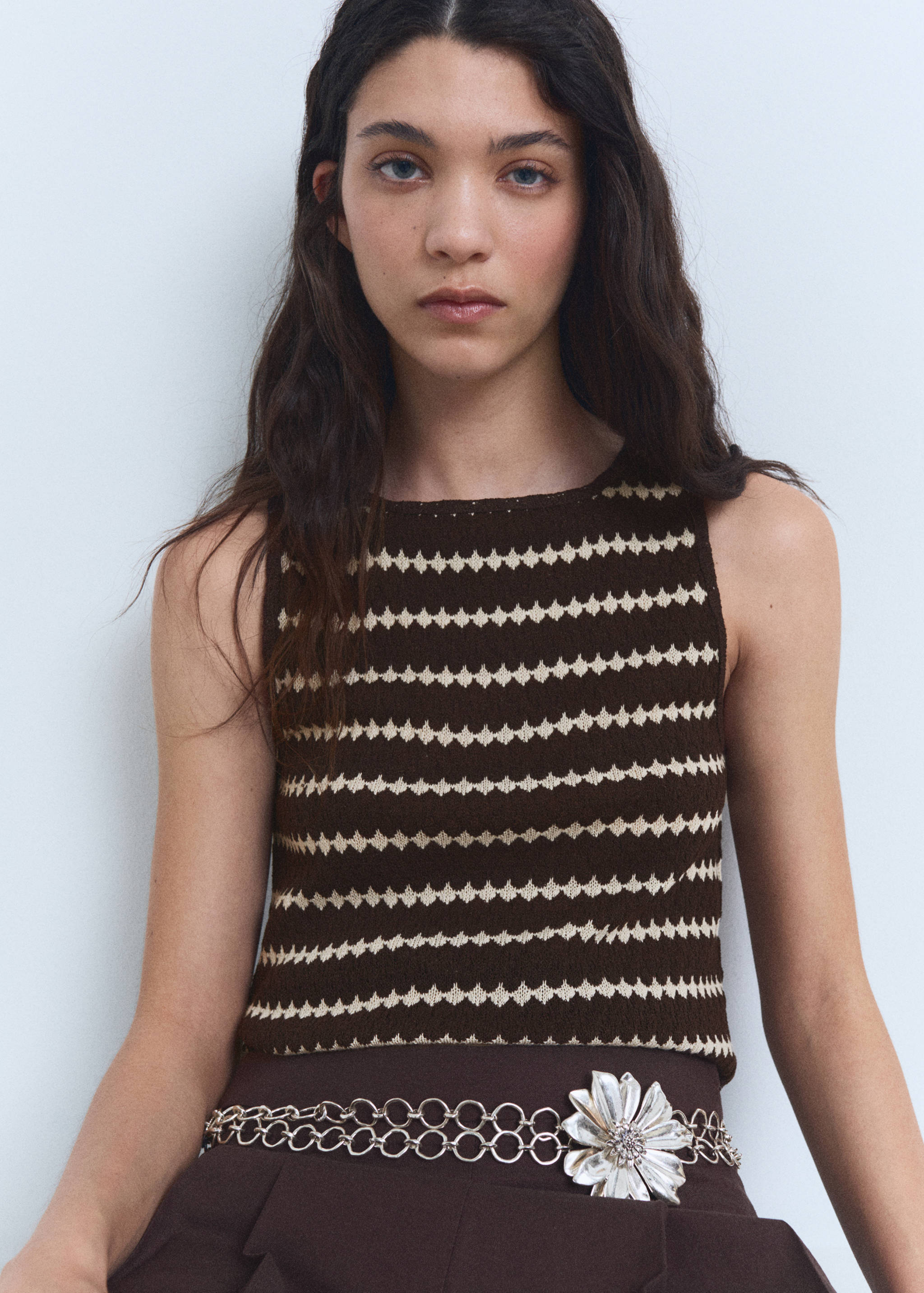 Knitted top with geometric print - Details of the article 2
