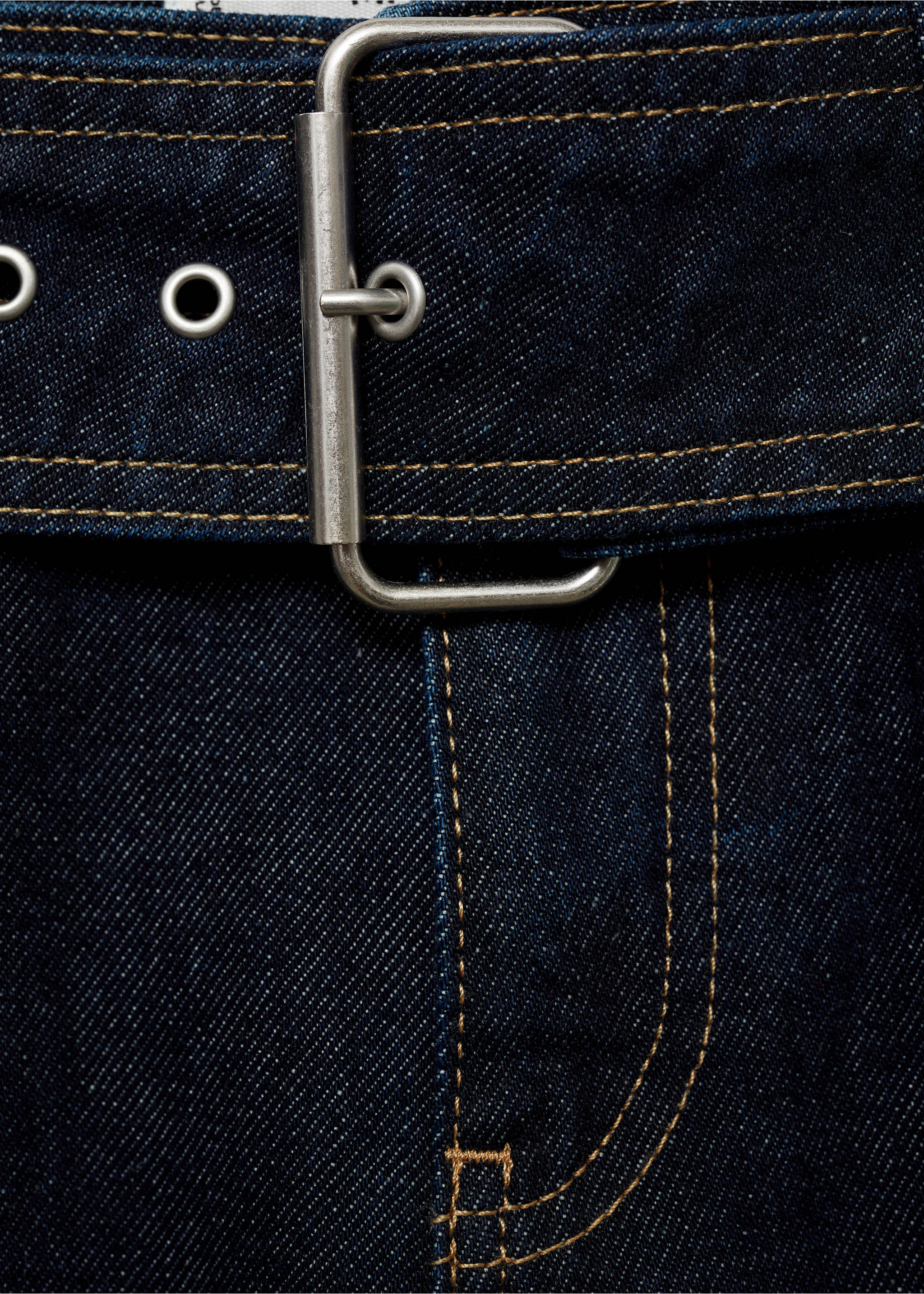 Low-rise straight jeans with belt - Details of the article 0, Open Blue. Ref: 87030427-00.